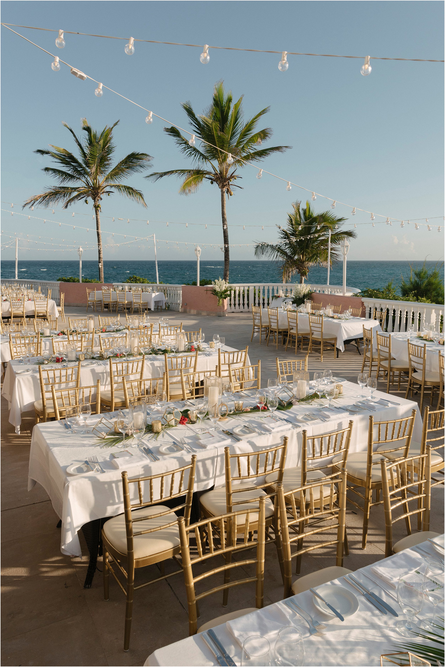 ©FianderFoto_Bermuda Wedding Photographer_Fairmont Southampton_Wedding_Anna_Thomas_082.jpg