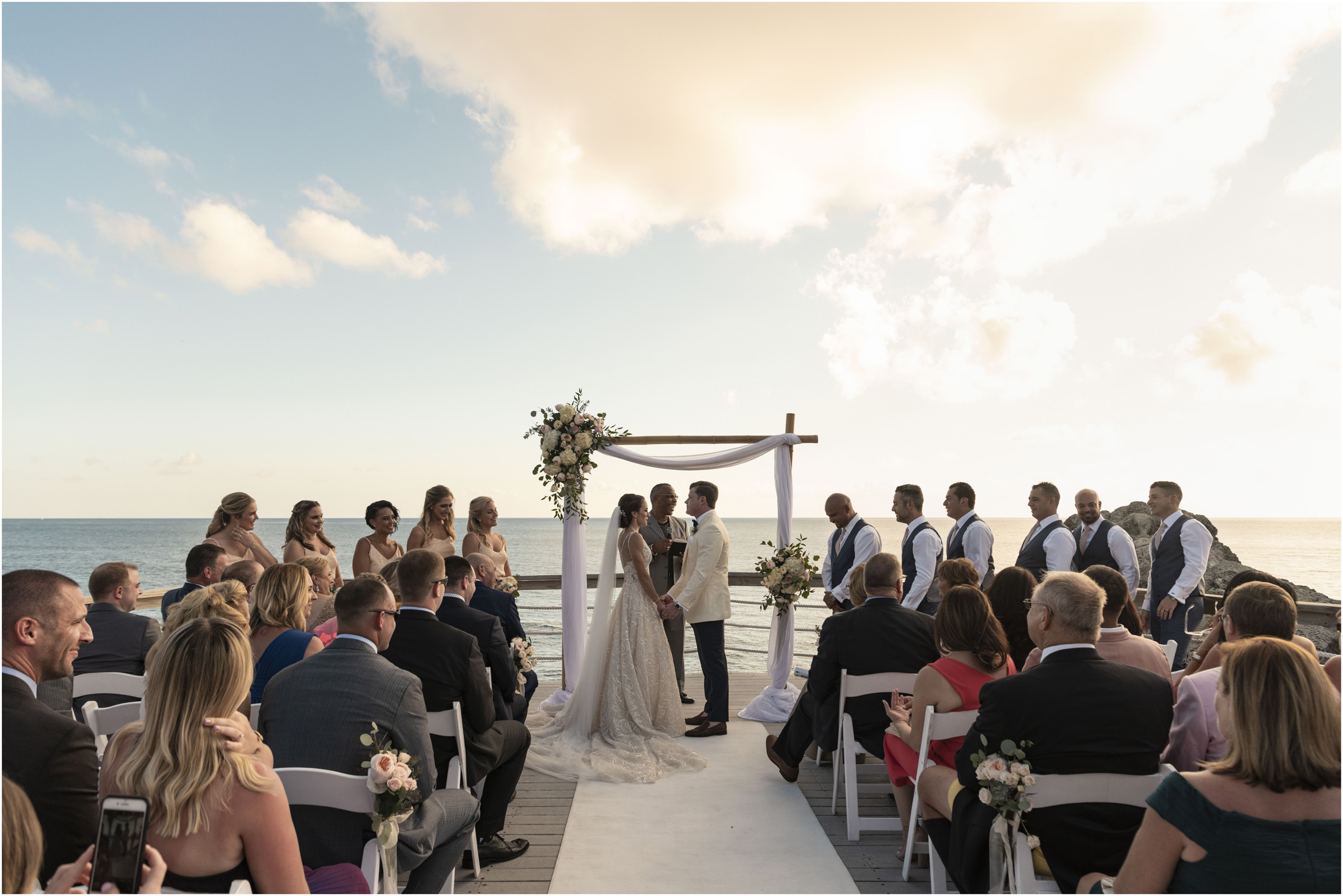 ©Fiander Foto_Bermuda Wedding Photographer_The Reefs_Taylor_Tedd_100.jpg