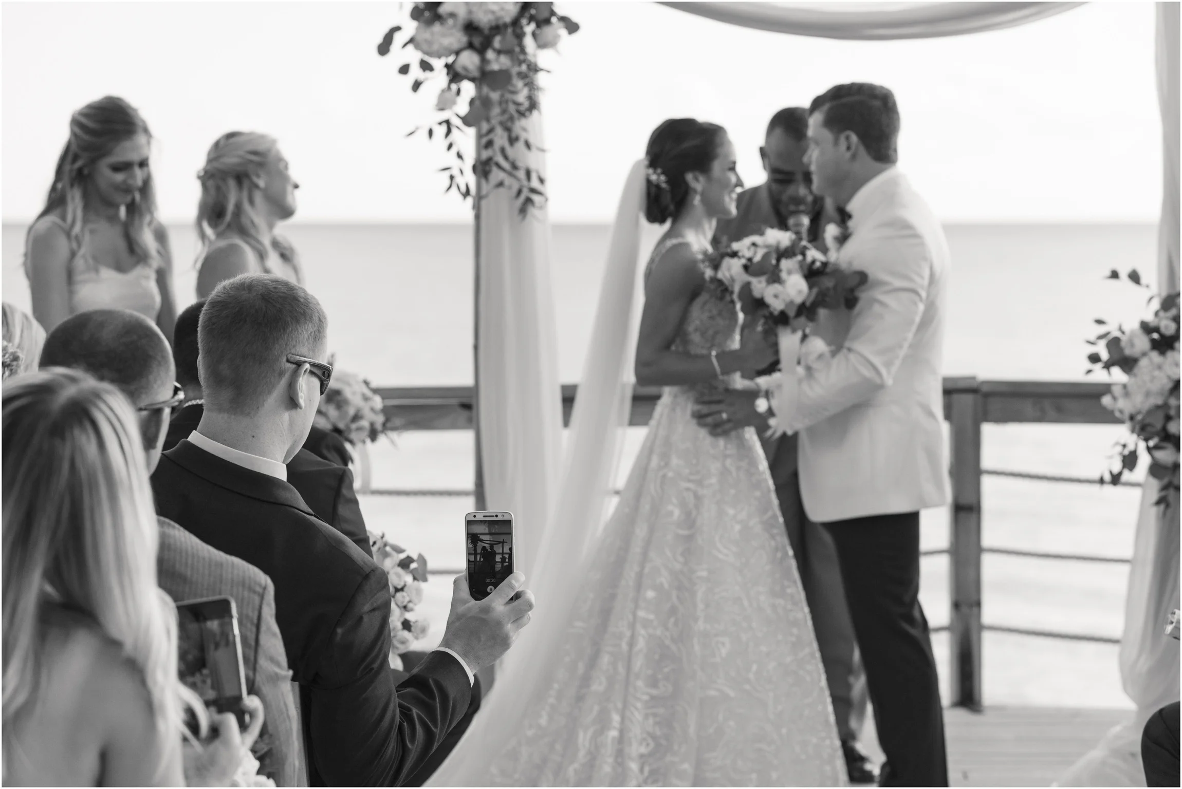 ©Fiander Foto_Bermuda Wedding Photographer_The Reefs_Taylor_Tedd_112.jpg