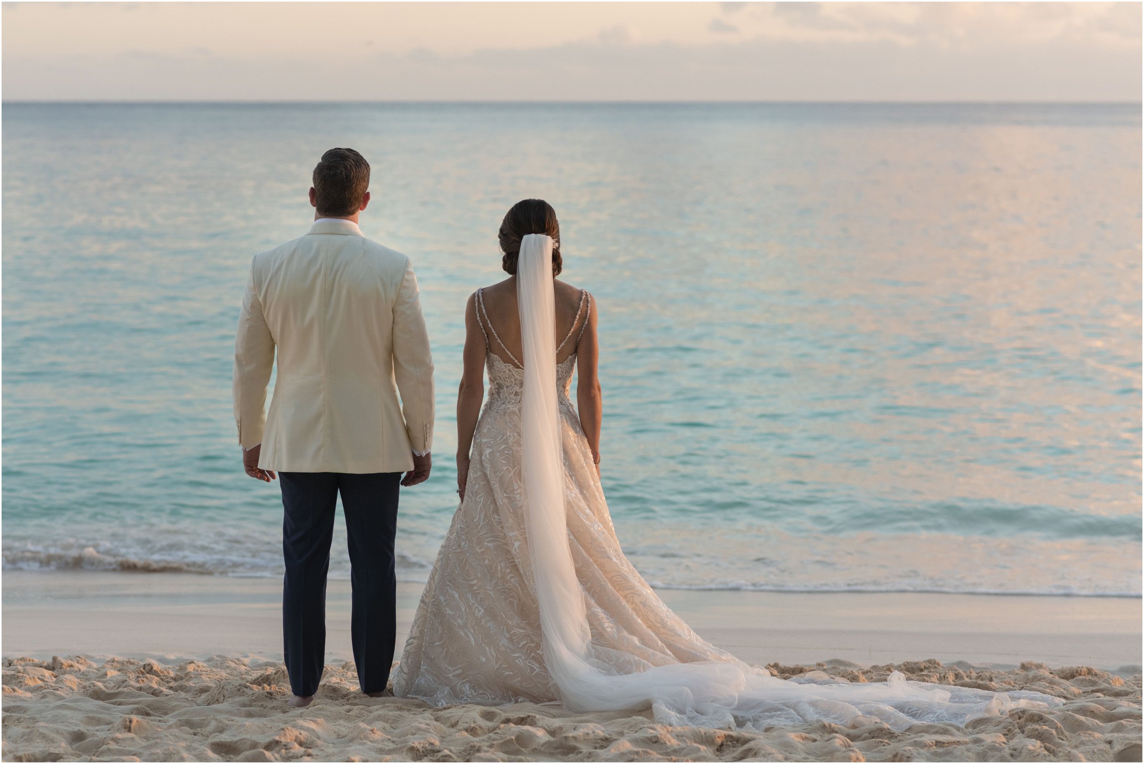 ©Fiander Foto_Bermuda Wedding Photographer_The Reefs_Taylor_Tedd_147.jpg