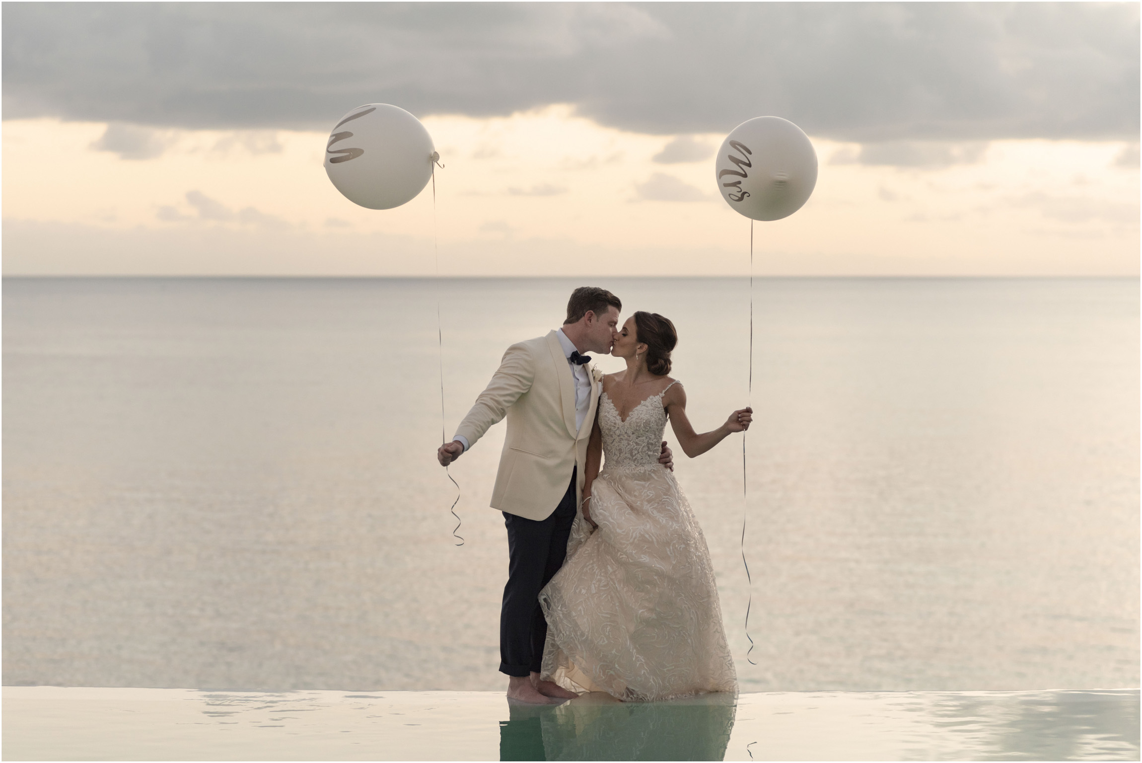 ©Fiander Foto_Bermuda Wedding Photographer_The Reefs_Taylor_Tedd_149.jpg