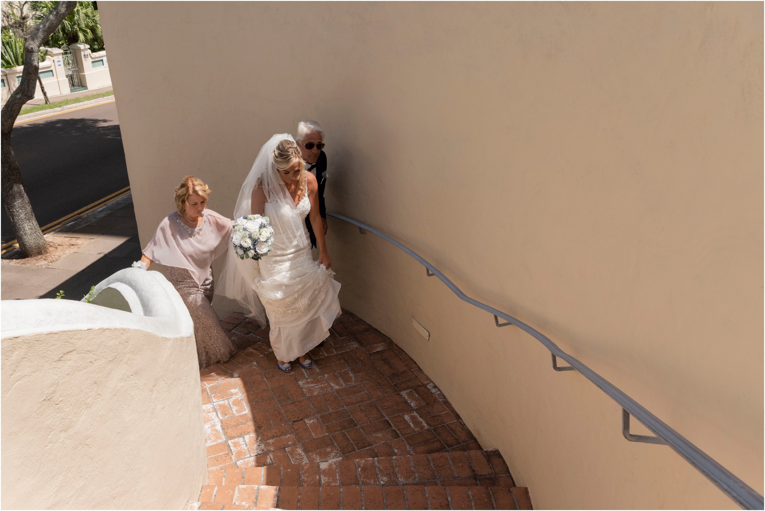 ©FianderFoto_Destination_Wedding_Photographer_Bermuda_Wedding_Photographer_Jaclyn_Anthony__Grotto Bay_153.jpg