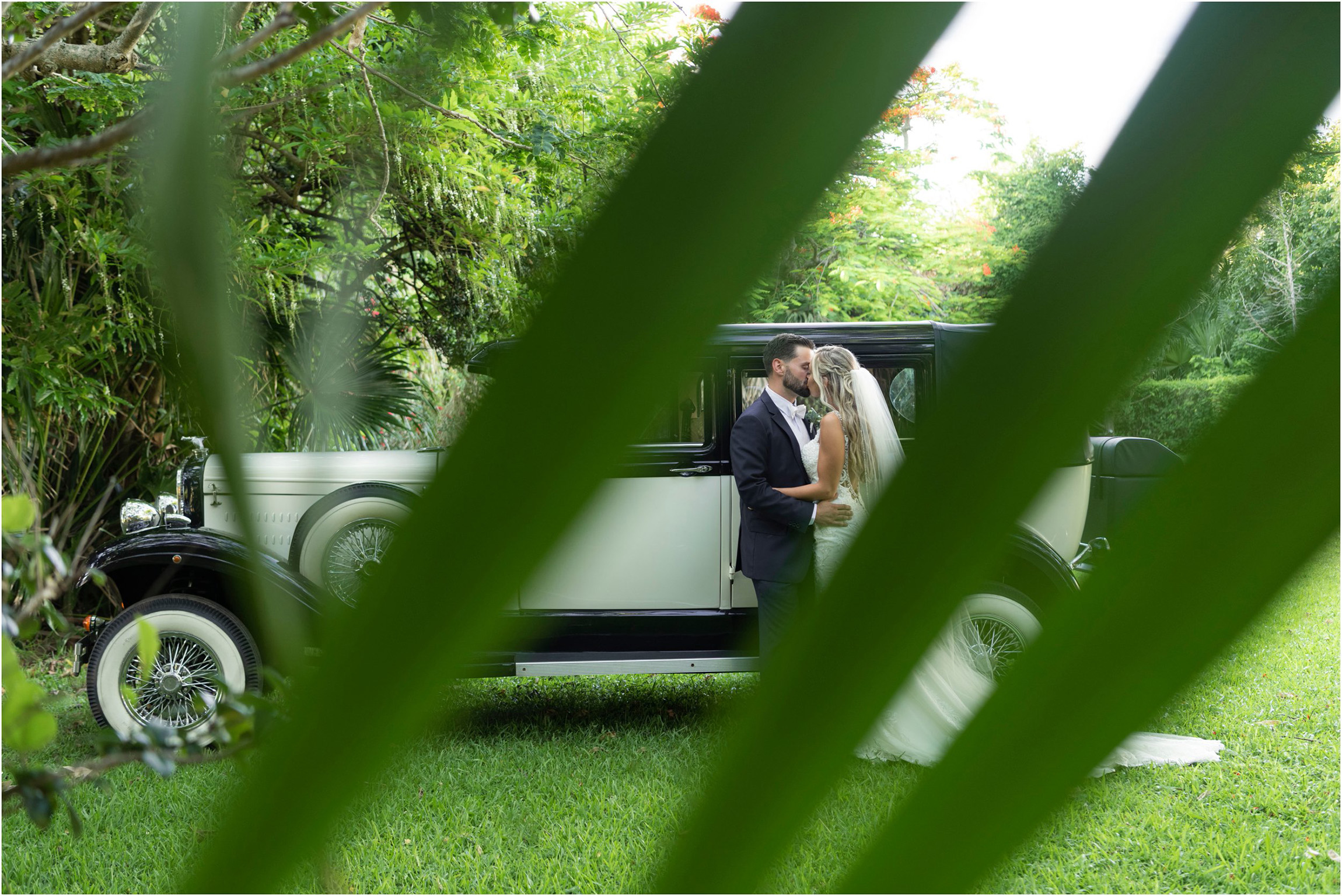 ©FianderFoto_Destination_Wedding_Photographer_Bermuda_Wedding_Photographer_Jaclyn_Anthony__Grotto Bay_093.jpg