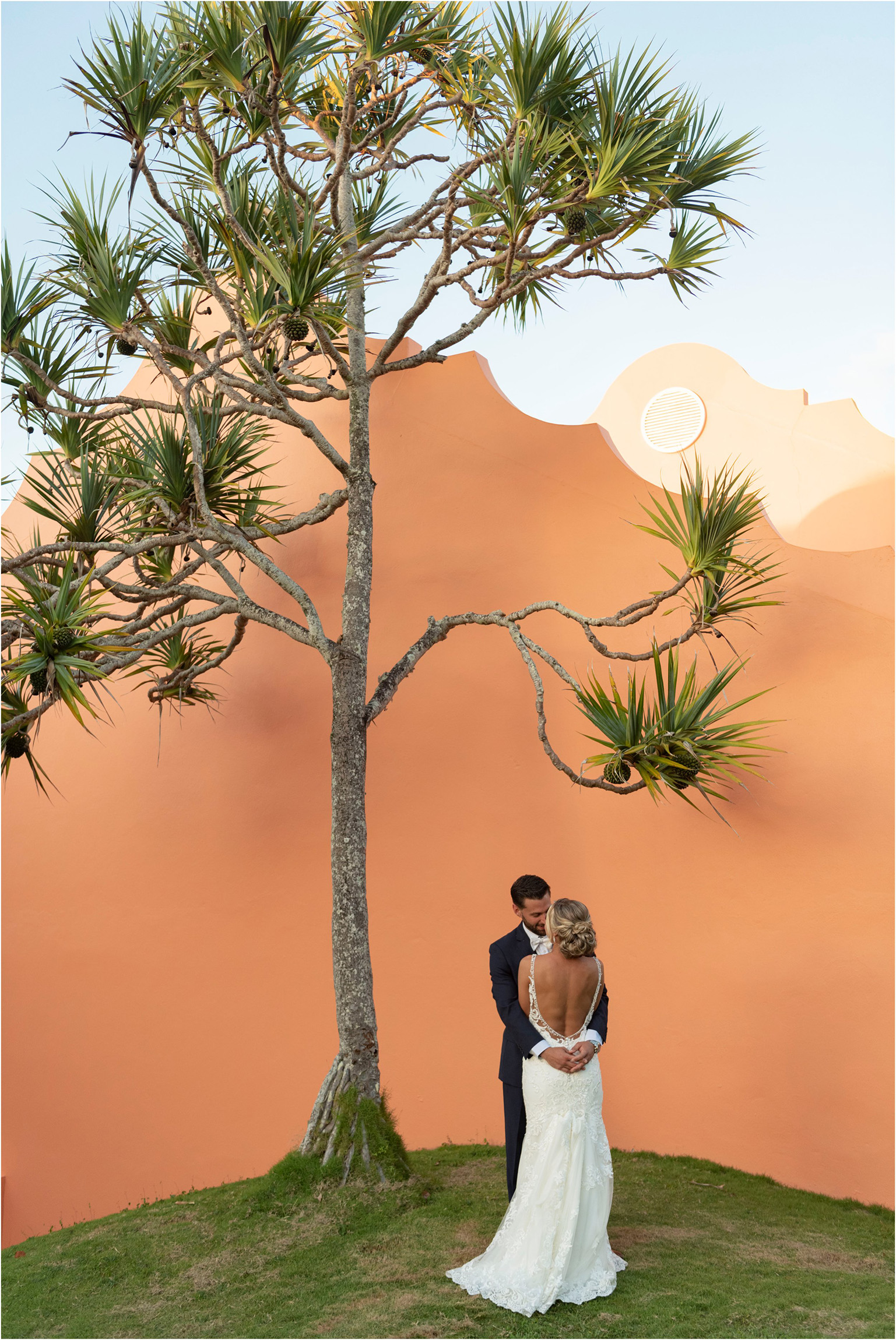 ©FianderFoto_Destination_Wedding_Photographer_Bermuda_Wedding_Photographer_Jaclyn_Anthony__Grotto Bay_117.jpg
