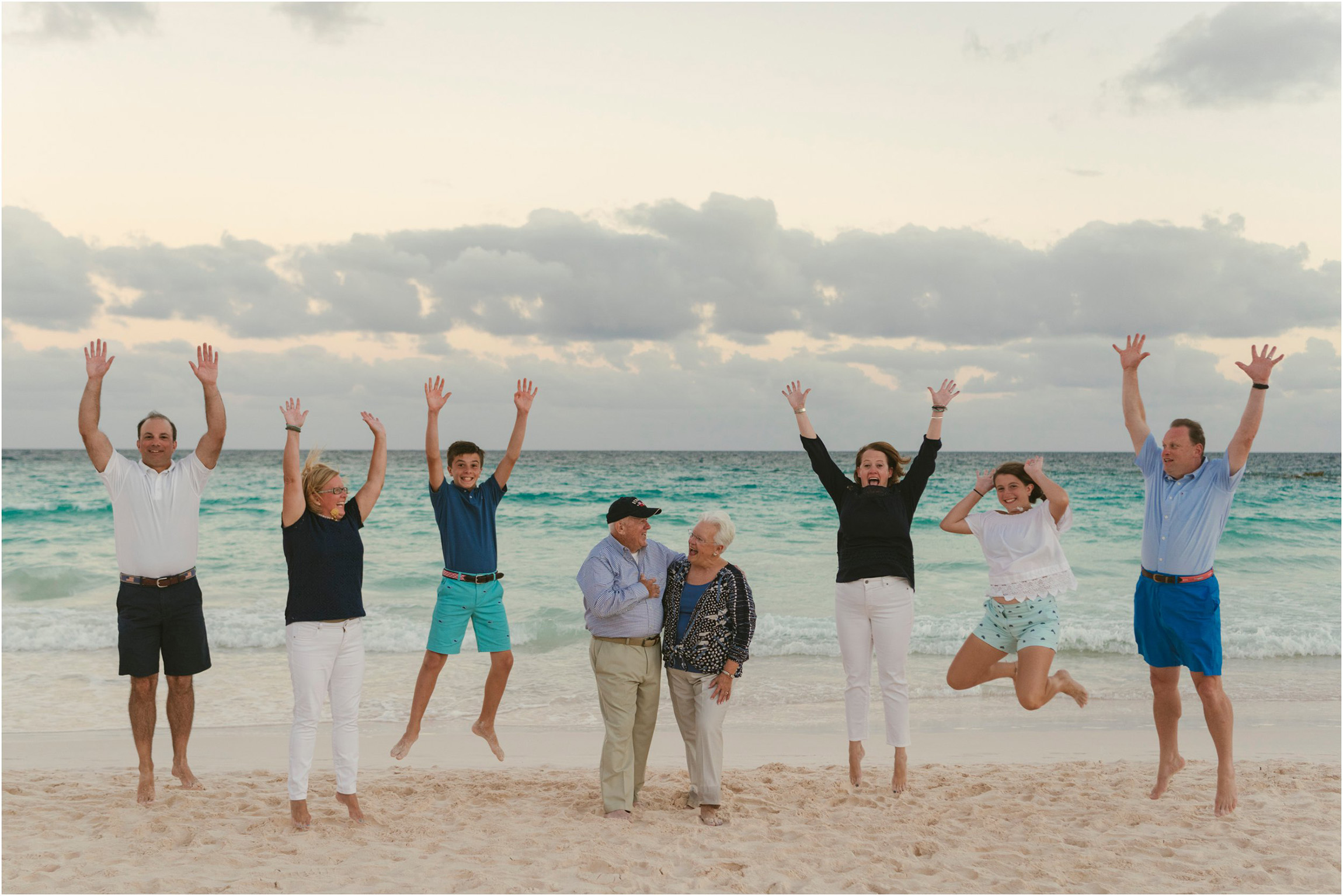 Fiander Foto_Bermuda Photographer_Horseshoe Bay Beach__Alicia's Family_018.jpg