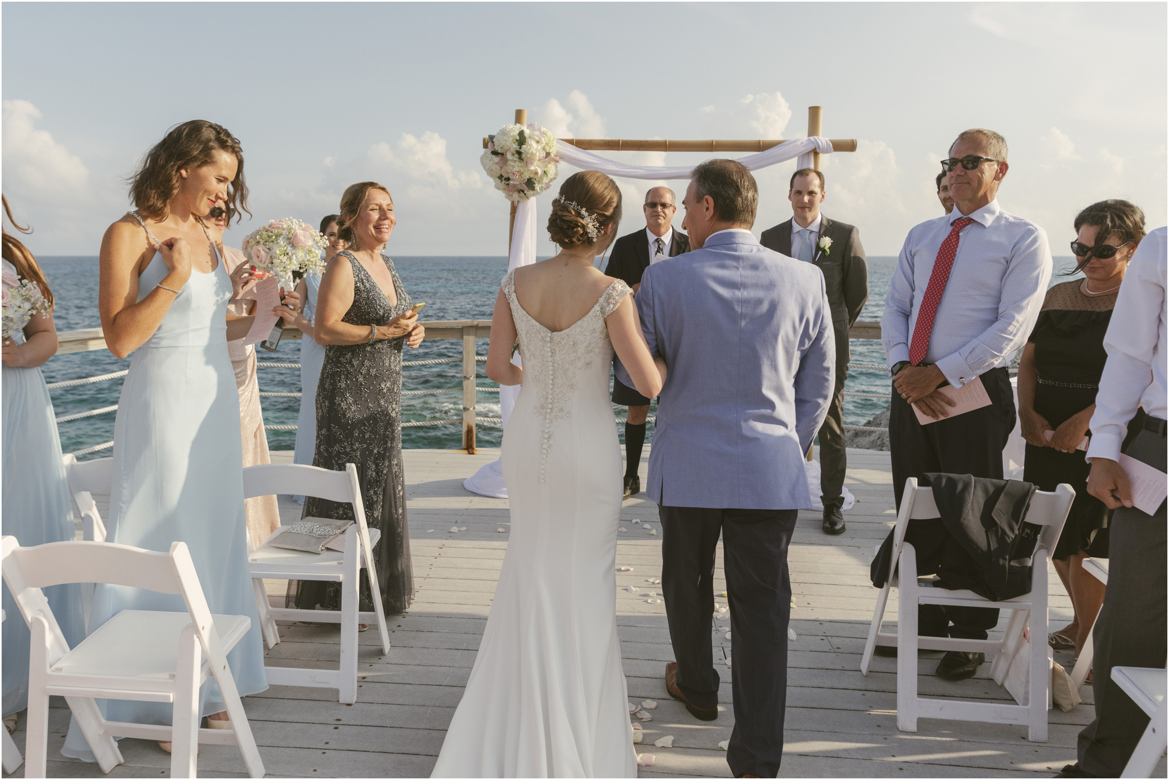 ©FianderFoto_Caribbean_Wedding_Photographer_The Reefs_Bermuda_Lauren_Erik_053.jpg