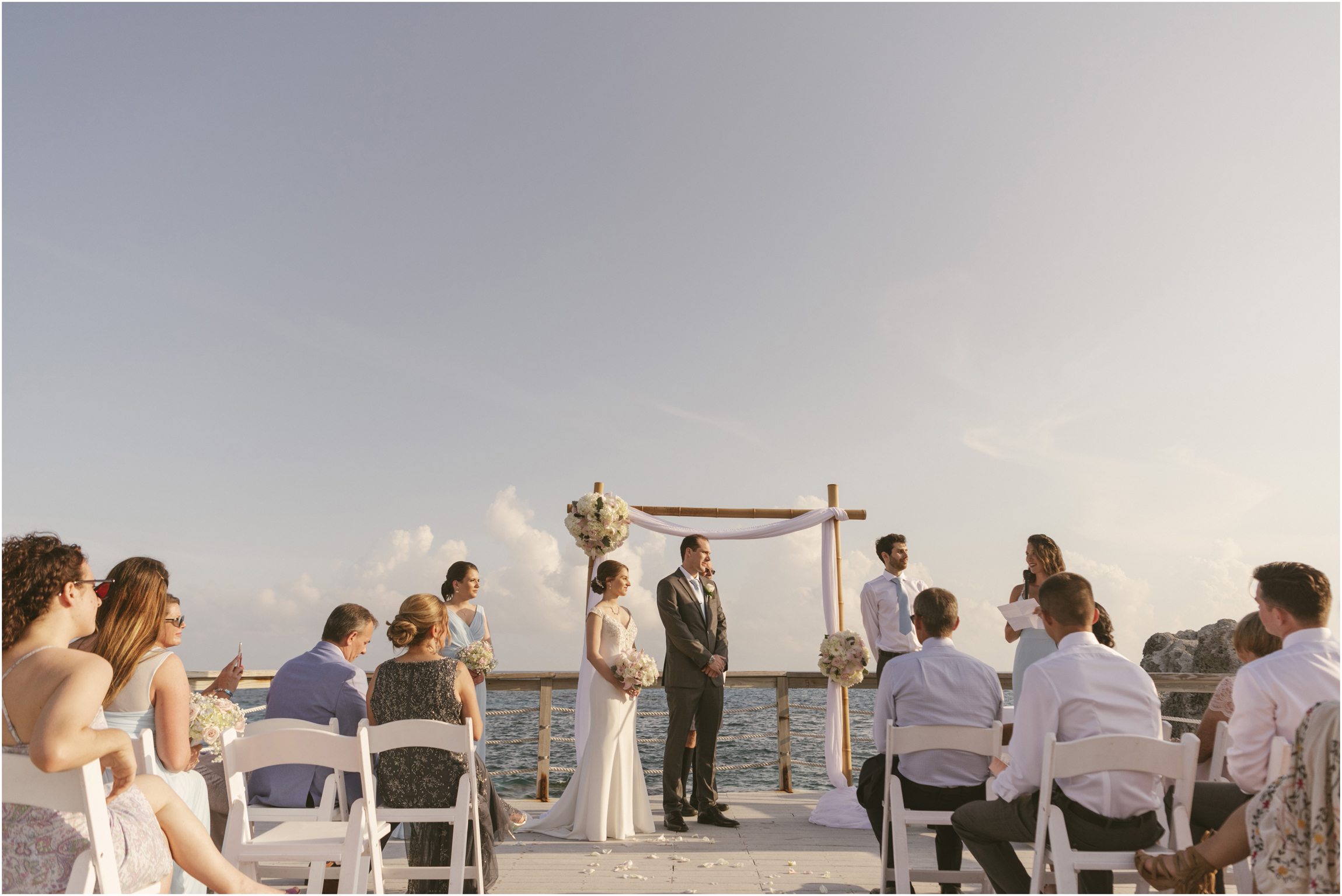 ©FianderFoto_Caribbean_Wedding_Photographer_The Reefs_Bermuda_Lauren_Erik_057.jpg