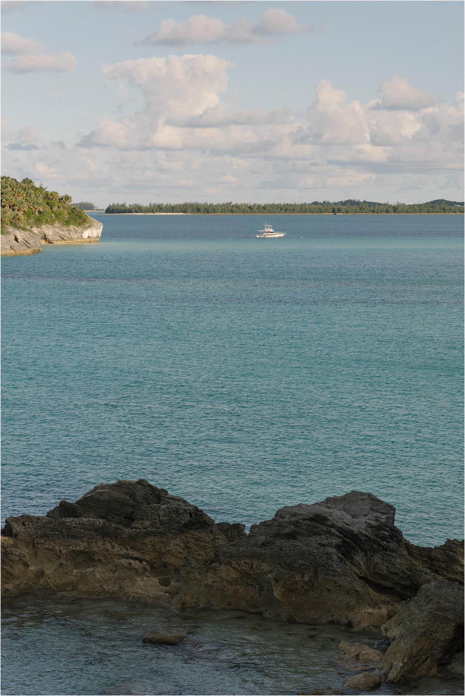 ©FianderFoto_Bermuda Photographer_Flatts Village_Cooper's Island_Andrea_013.jpg