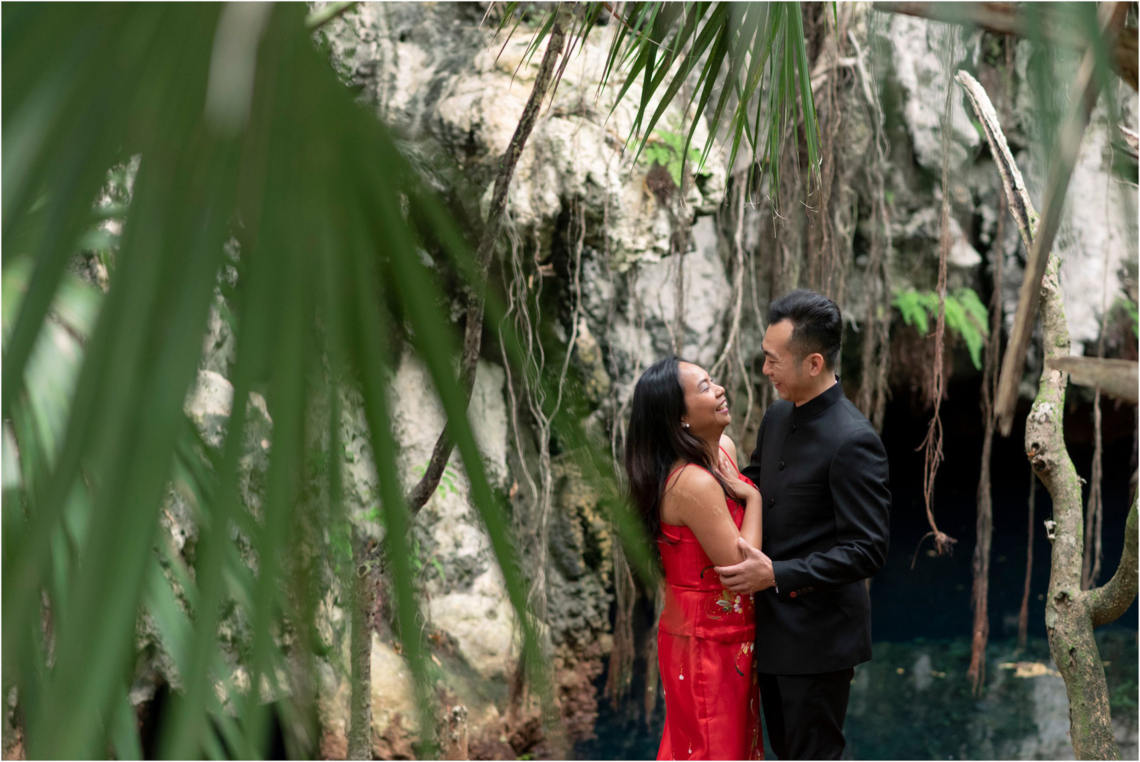 ©FianderFoto_Bermuda Engagement Photographer_Tom Moores Jungle_Owen_Chanson_003.jpg