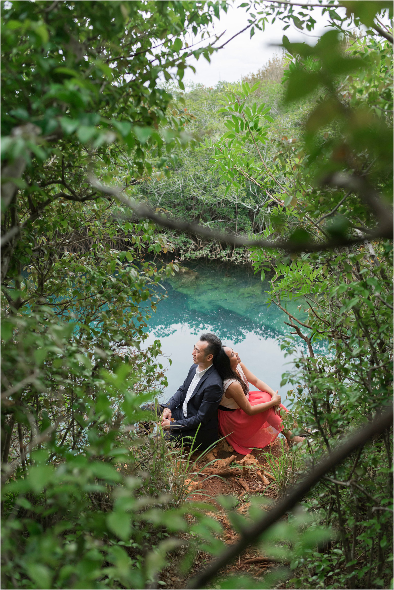 ©FianderFoto_Bermuda Engagement Photographer_Tom Moores Jungle_Owen_Chanson_023.jpg