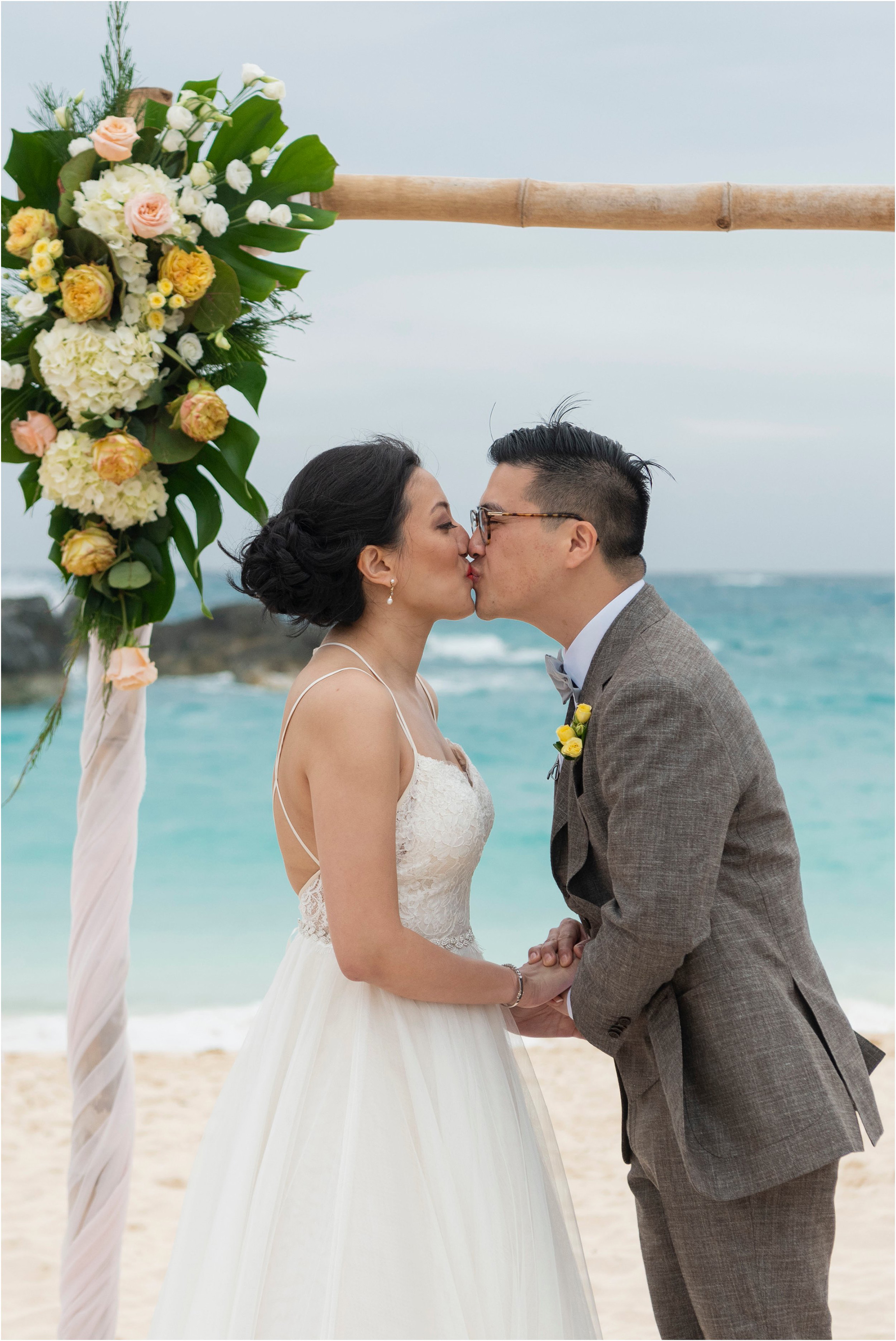 ©FianderFoto_Bermuda Wedding Photographer_Fairmont Southampton_Amy_Wilson_086.jpg