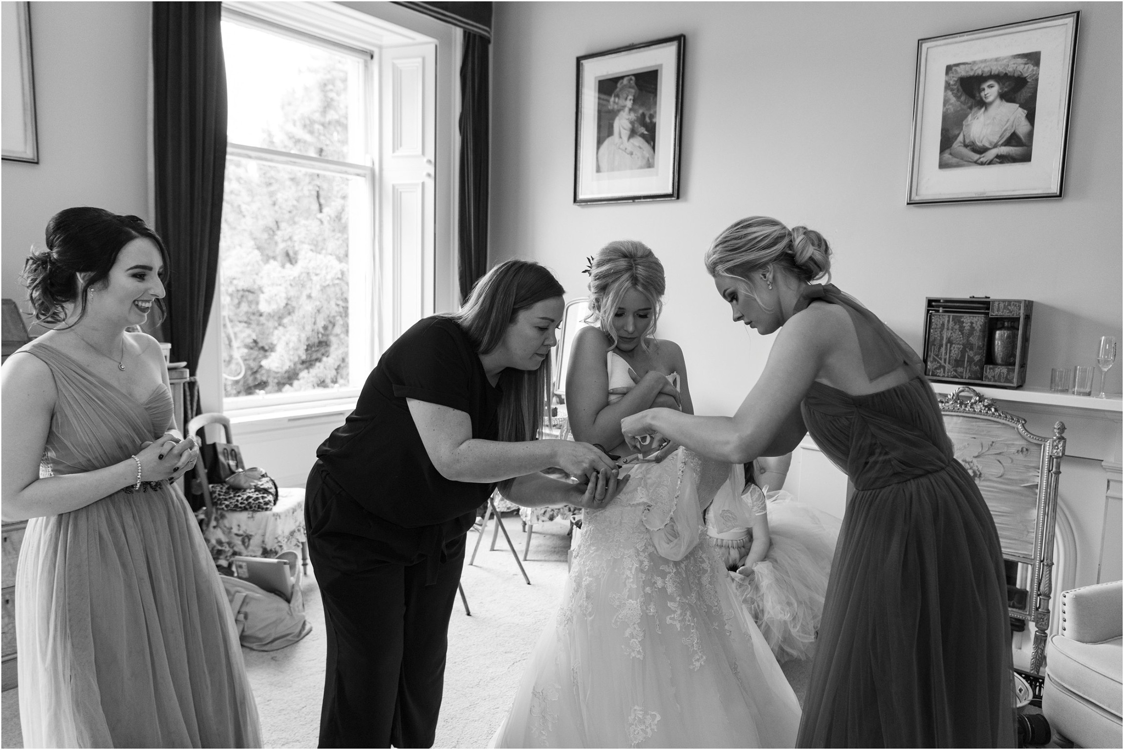 ©FianderFoto_Scotland Wedding Photographer_Errol Park Estate_Janine_Karl_038.jpg