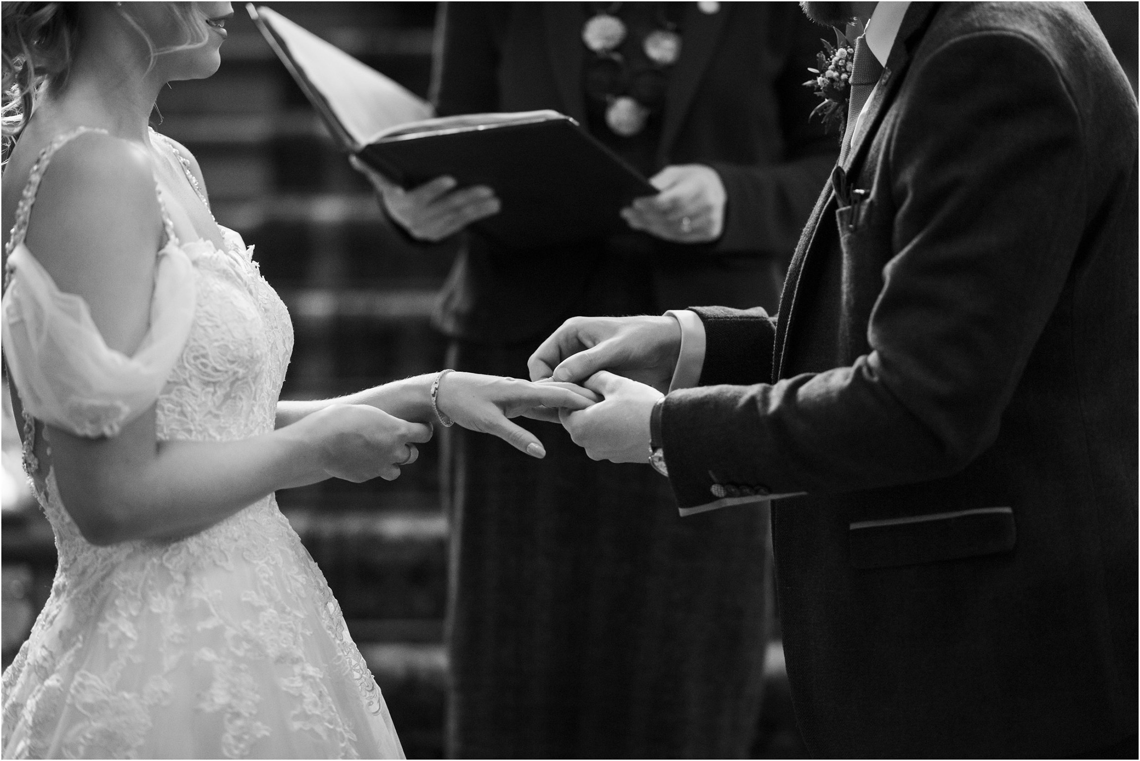 ©FianderFoto_Scotland Wedding Photographer_Errol Park Estate_Janine_Karl_081.jpg