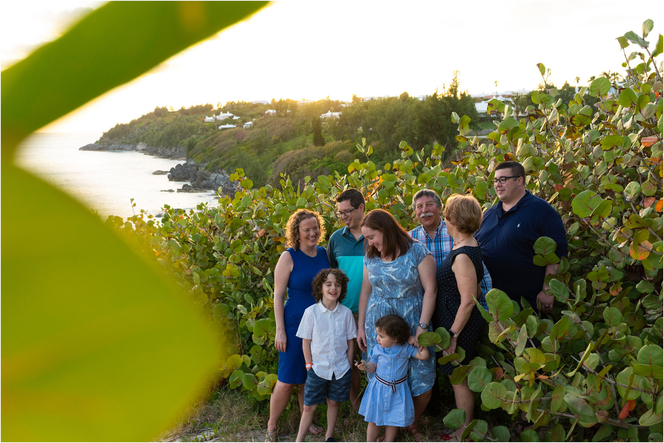 ©FianderFoto_Bermuda Photographer_Church Bay Park_Ashley_Family_014.jpg