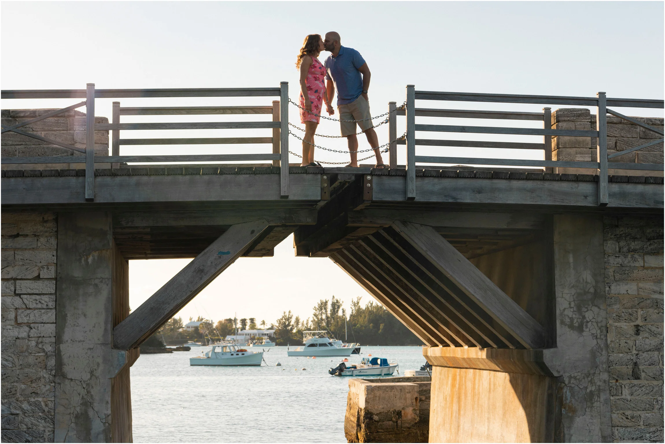 ©FianderFoto_Bermuda Maternity Photographer_Elys Harbour_Ft Scaur_Airbnb_Victoria_Mike_002.jpg