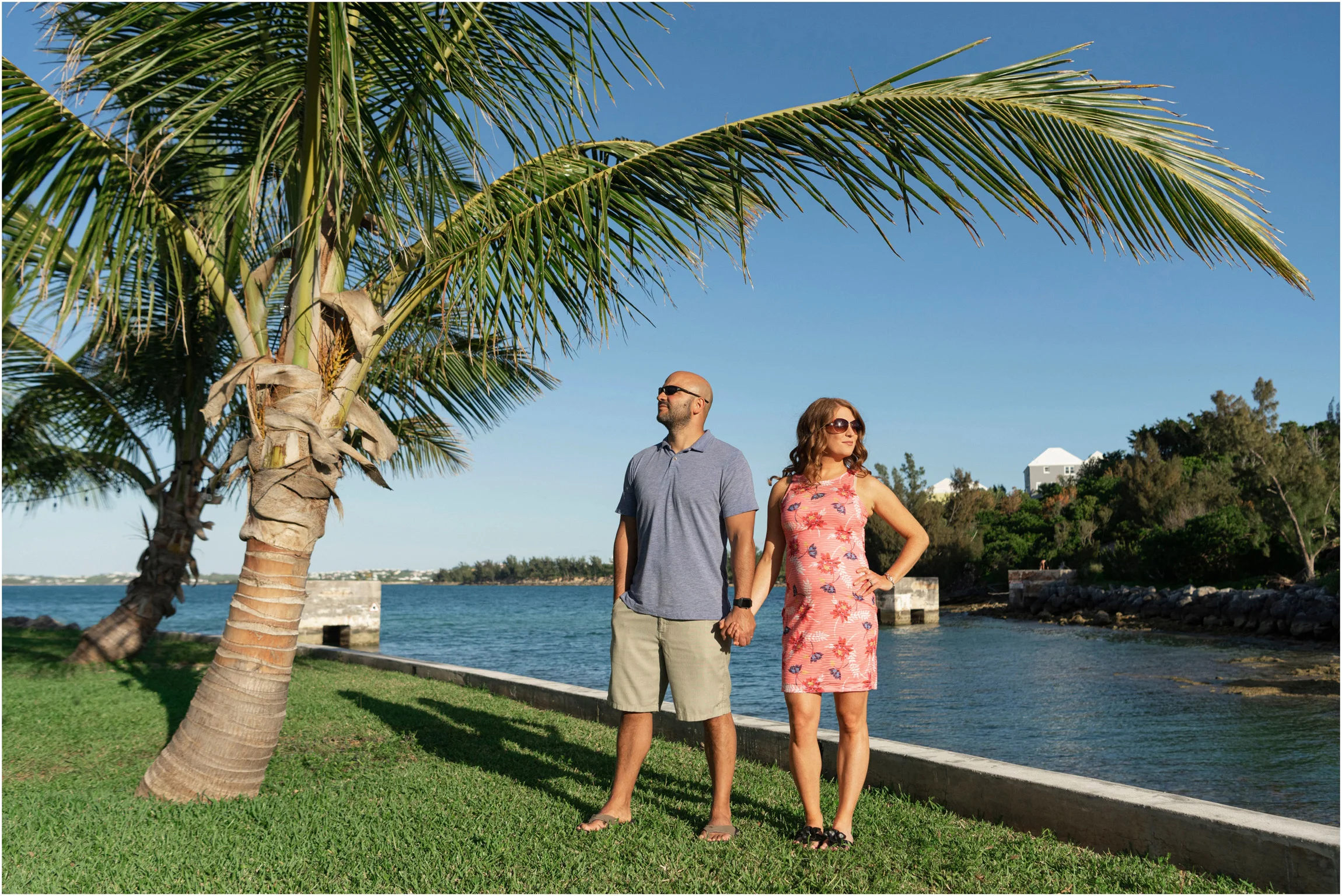 ©FianderFoto_Bermuda Maternity Photographer_Elys Harbour_Ft Scaur_Airbnb_Victoria_Mike_007.jpg