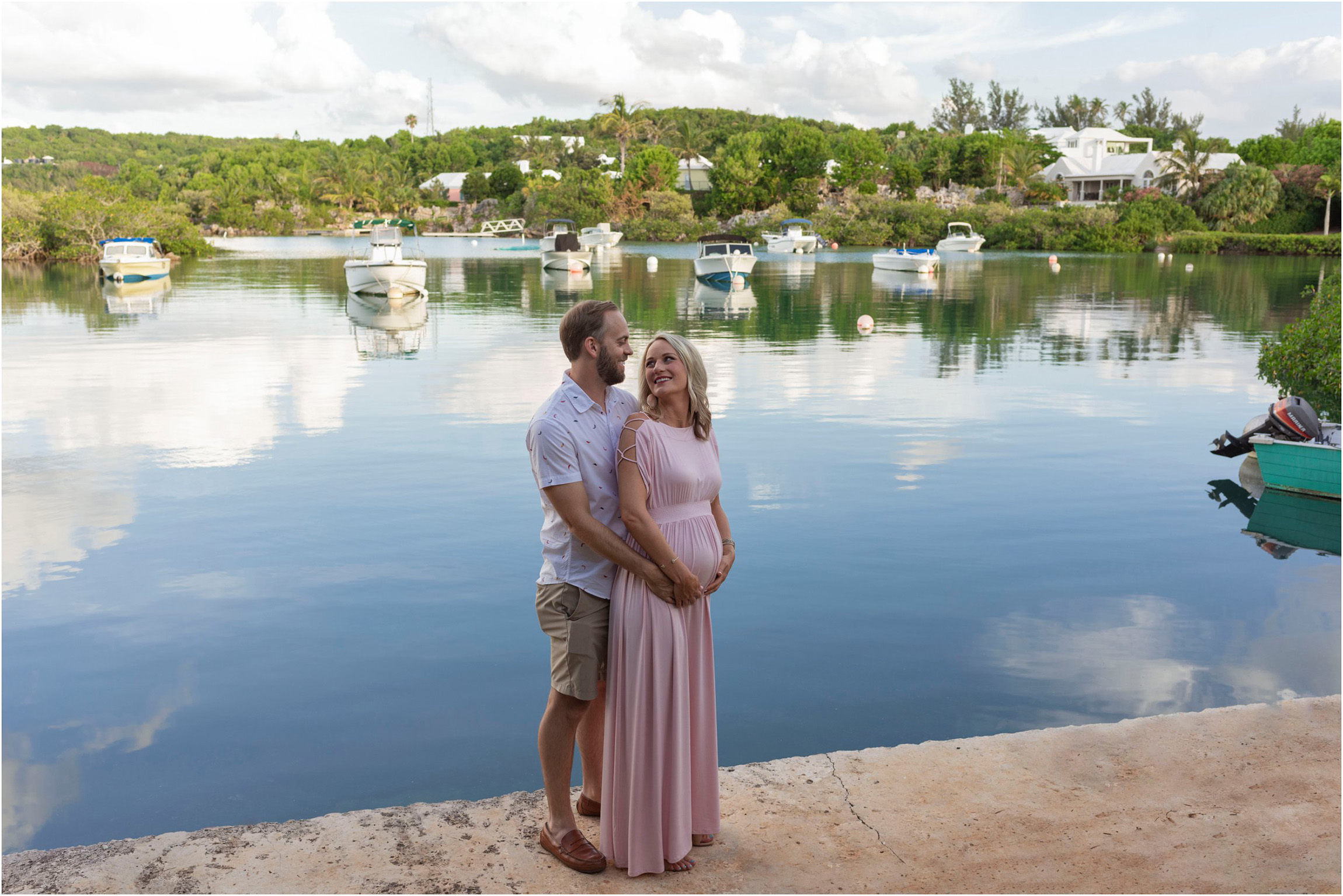 ©FianderFoto_Bermuda_Tom Moore's Jungle_Proposal Maternity Photographer_Erika_Andy_001.jpg