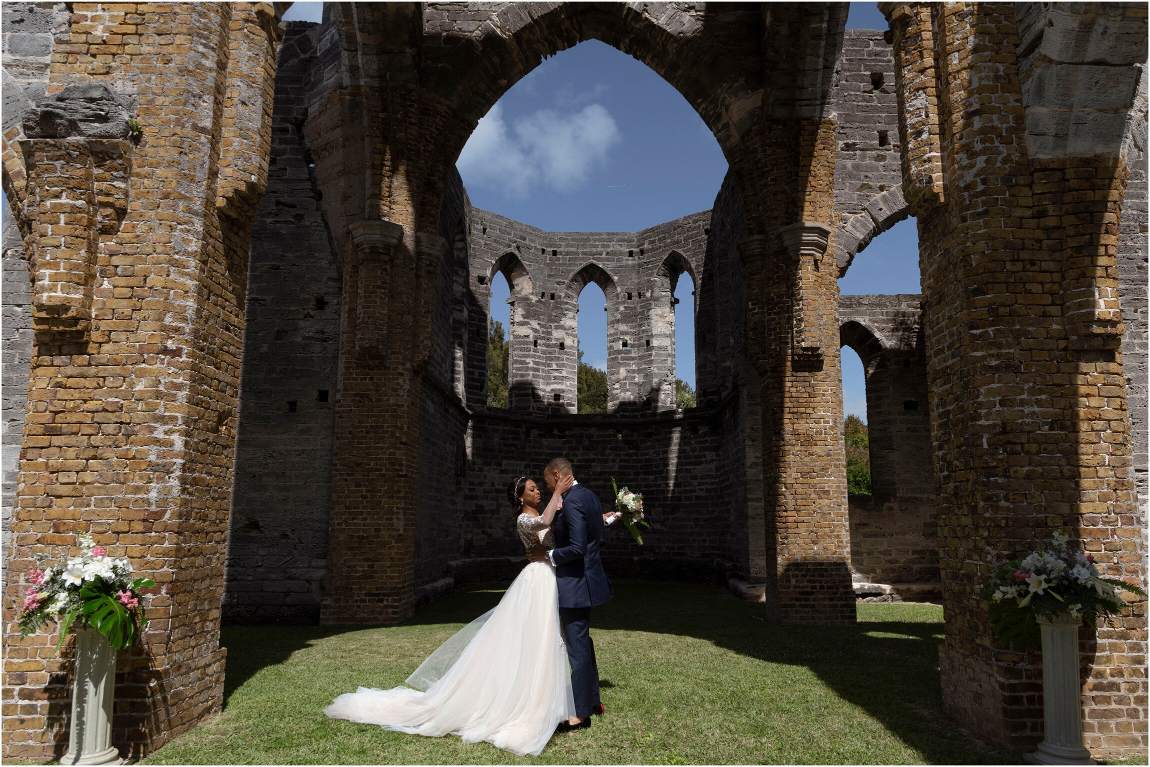 ©Fiander Foto_Bermuda Wedding Photographer_Unfinished Church_Janeese_Kyle_060.jpg