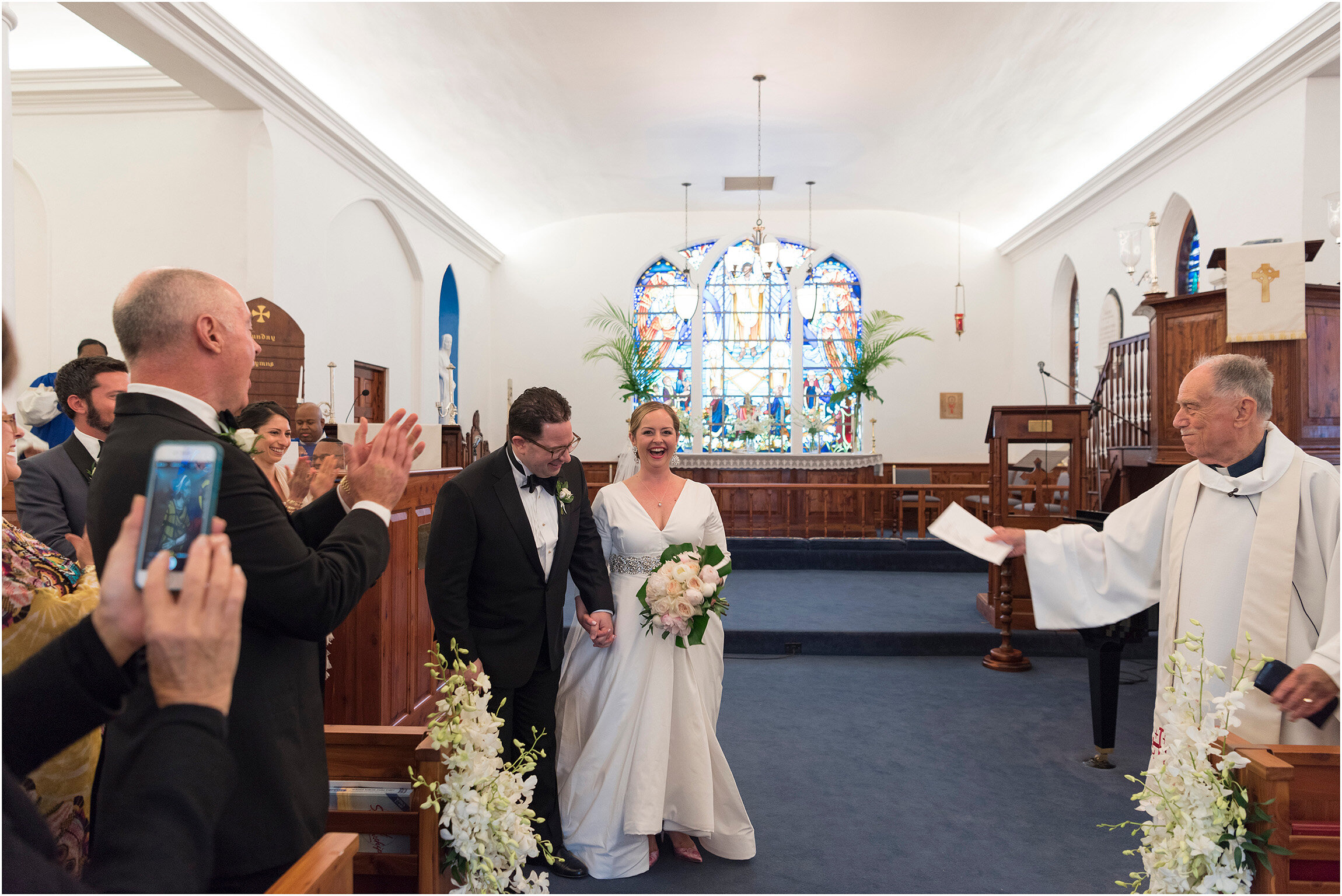 ©FianderFoto_Coral Beach Club_Bermuda_Wedding_CM_055.jpg