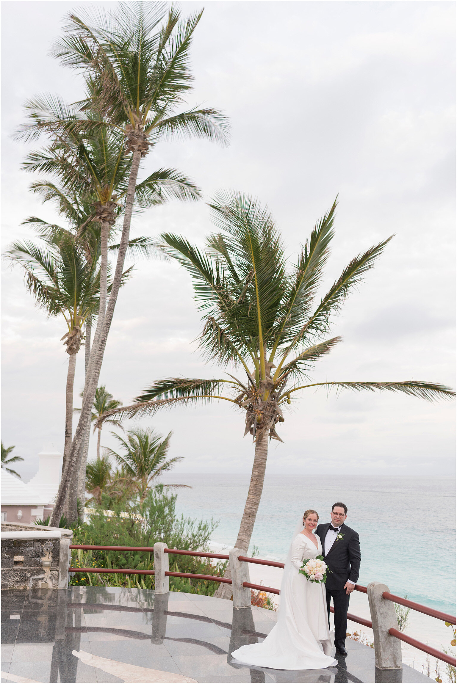 ©FianderFoto_Coral Beach Club_Bermuda_Wedding_CM_066.jpg