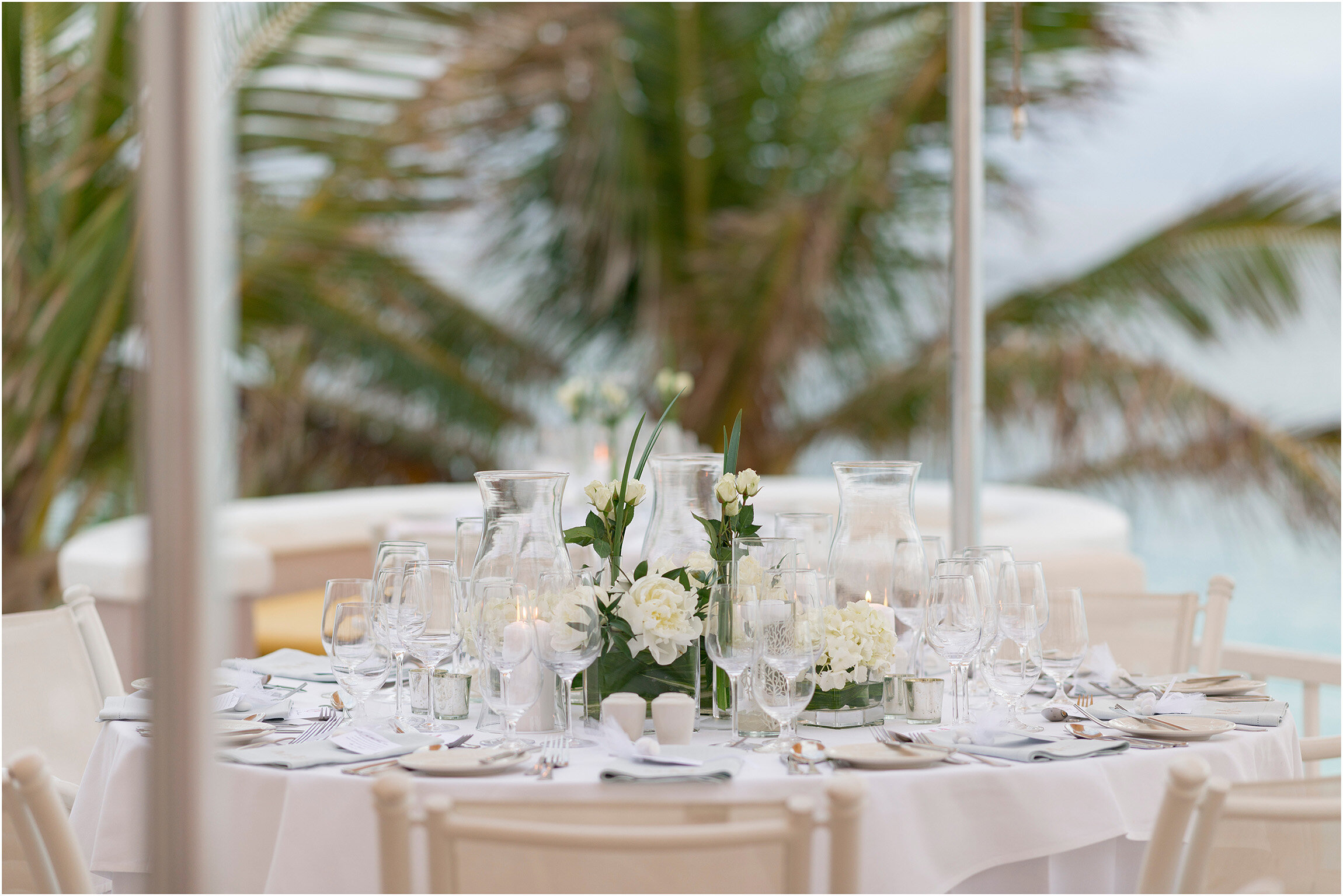 ©FianderFoto_Coral Beach Club_Bermuda_Wedding_CM_079.jpg