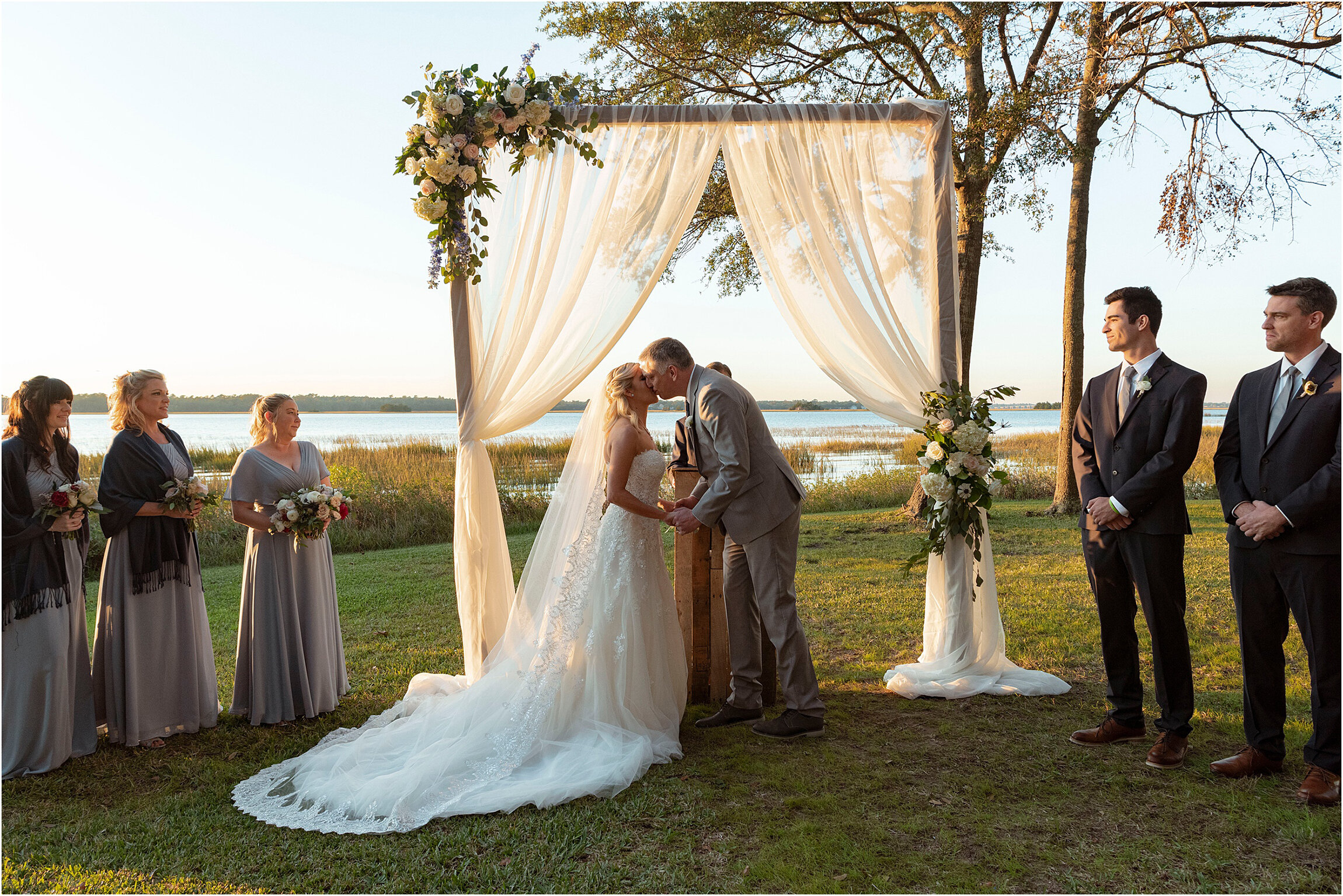 ©FianderFoto_Charleston South Carolina_Wedding Photographer_DD_142.jpg