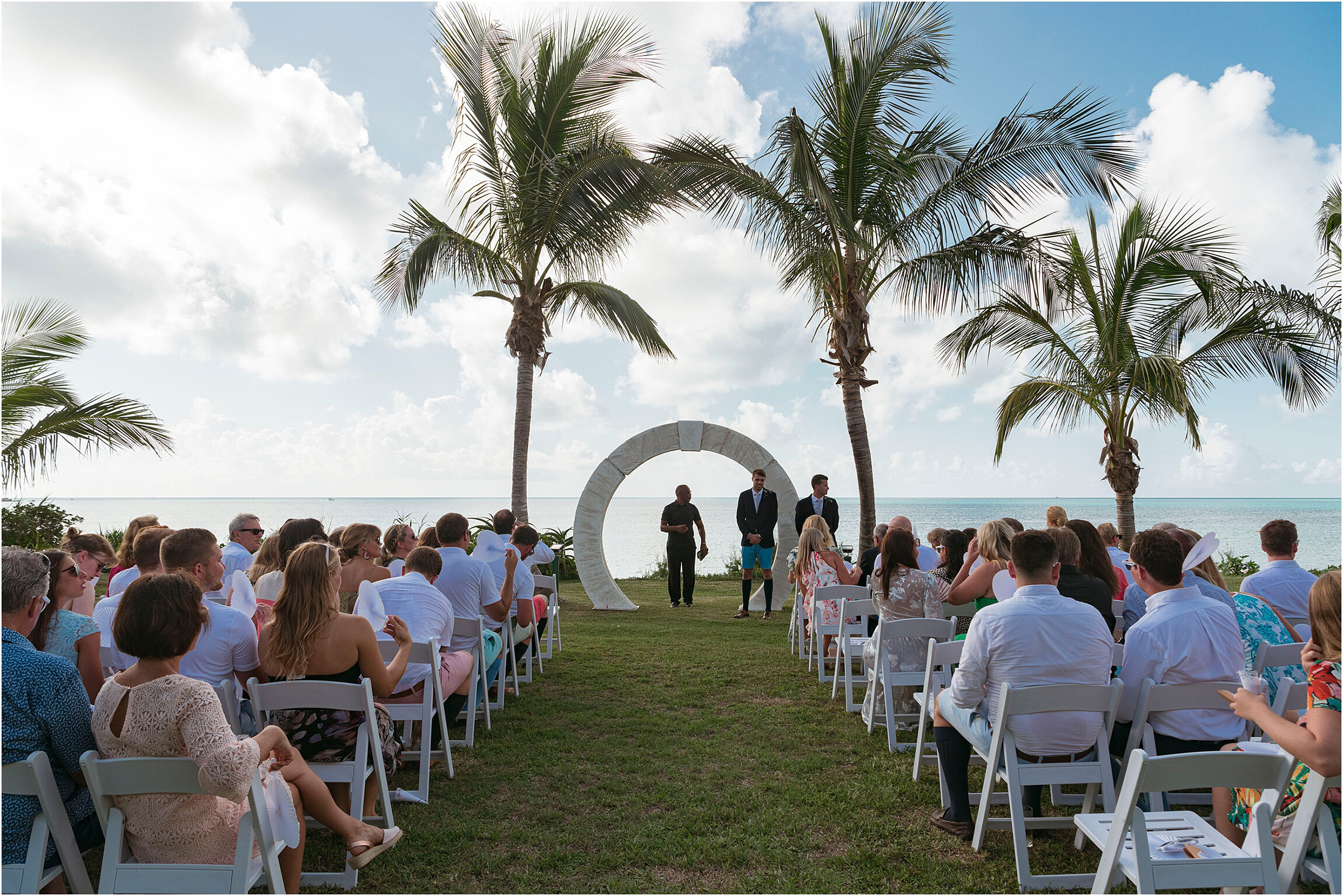 ©FianderFoto_Bermuda Wedding_Cambridge Beaches_035.jpg