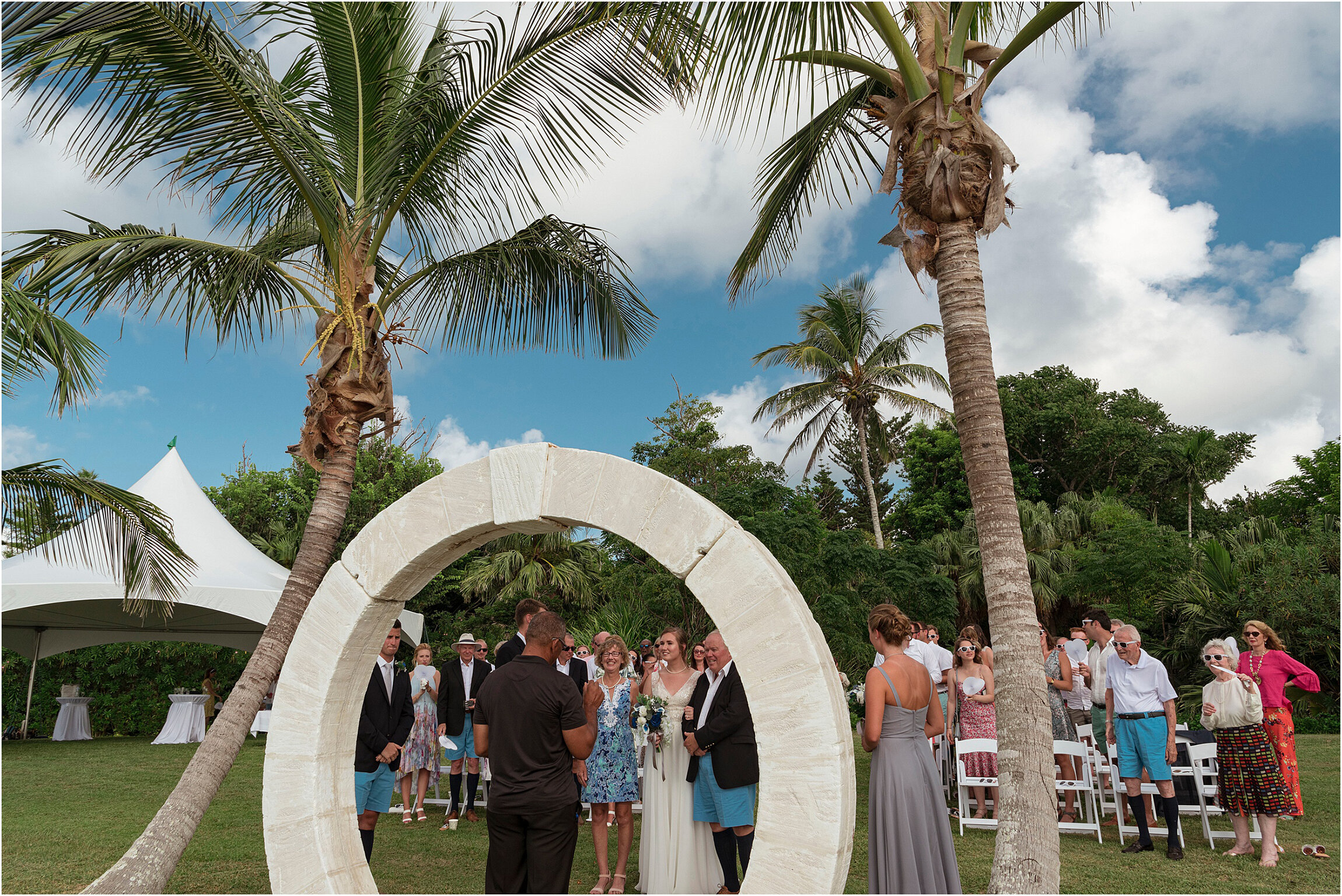 ©FianderFoto_Bermuda Wedding_Cambridge Beaches_042.jpg