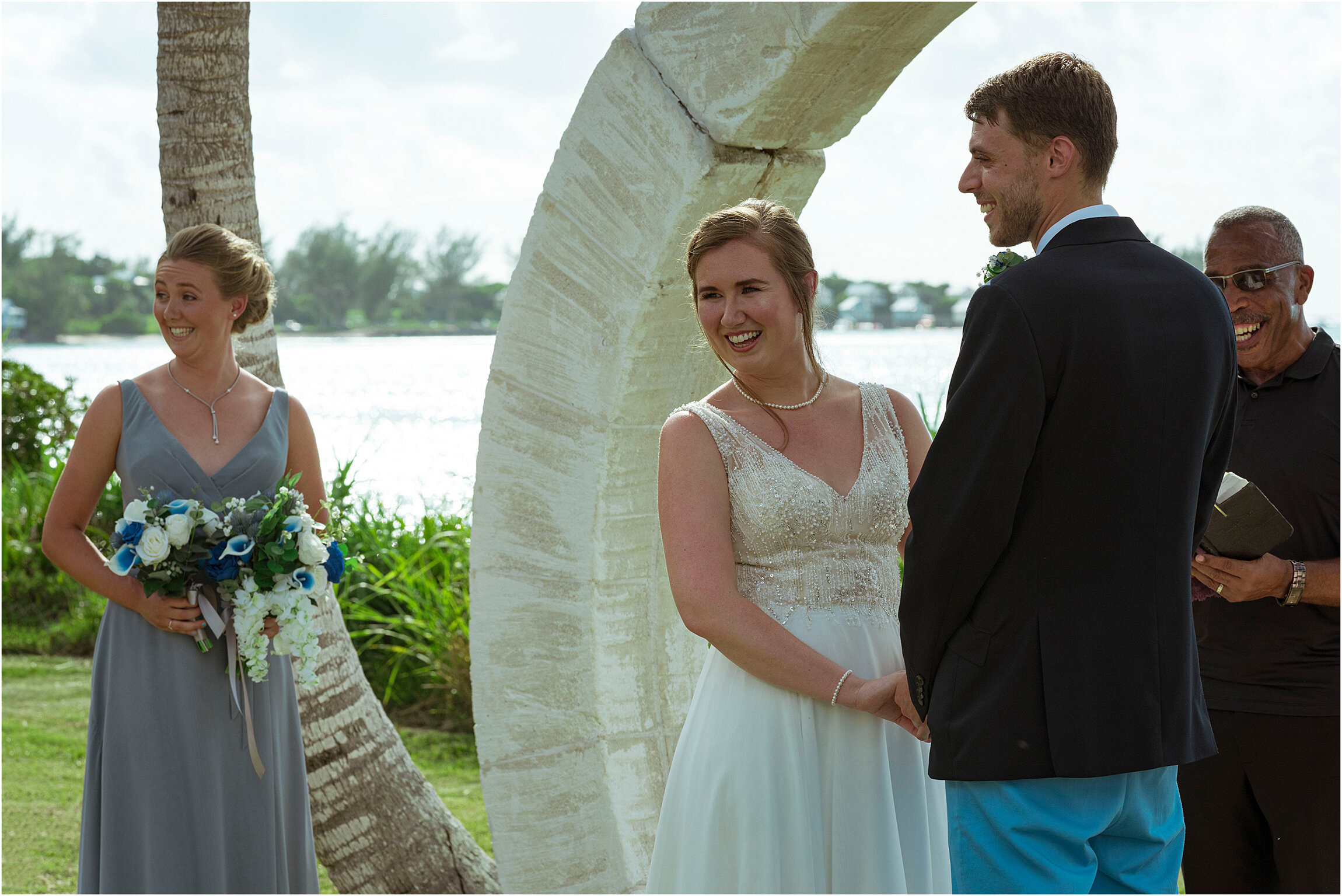 ©FianderFoto_Bermuda Wedding_Cambridge Beaches_048.jpg