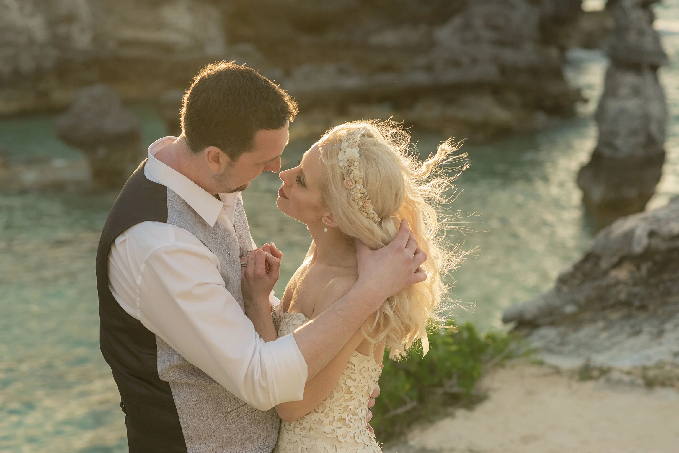Elopement: Steph &amp; Rick - Unfinished Church &amp; Grotto Bay