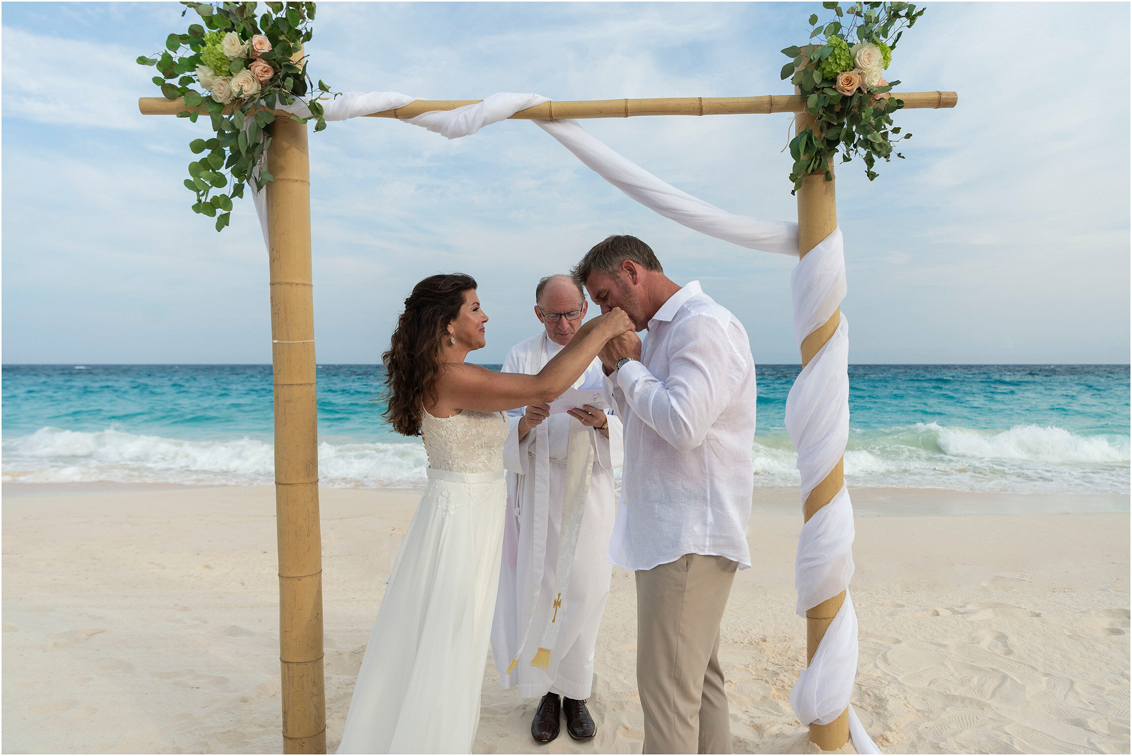Rosewood Bermuda Wedding Photographer_©FianderFoto_067.jpg