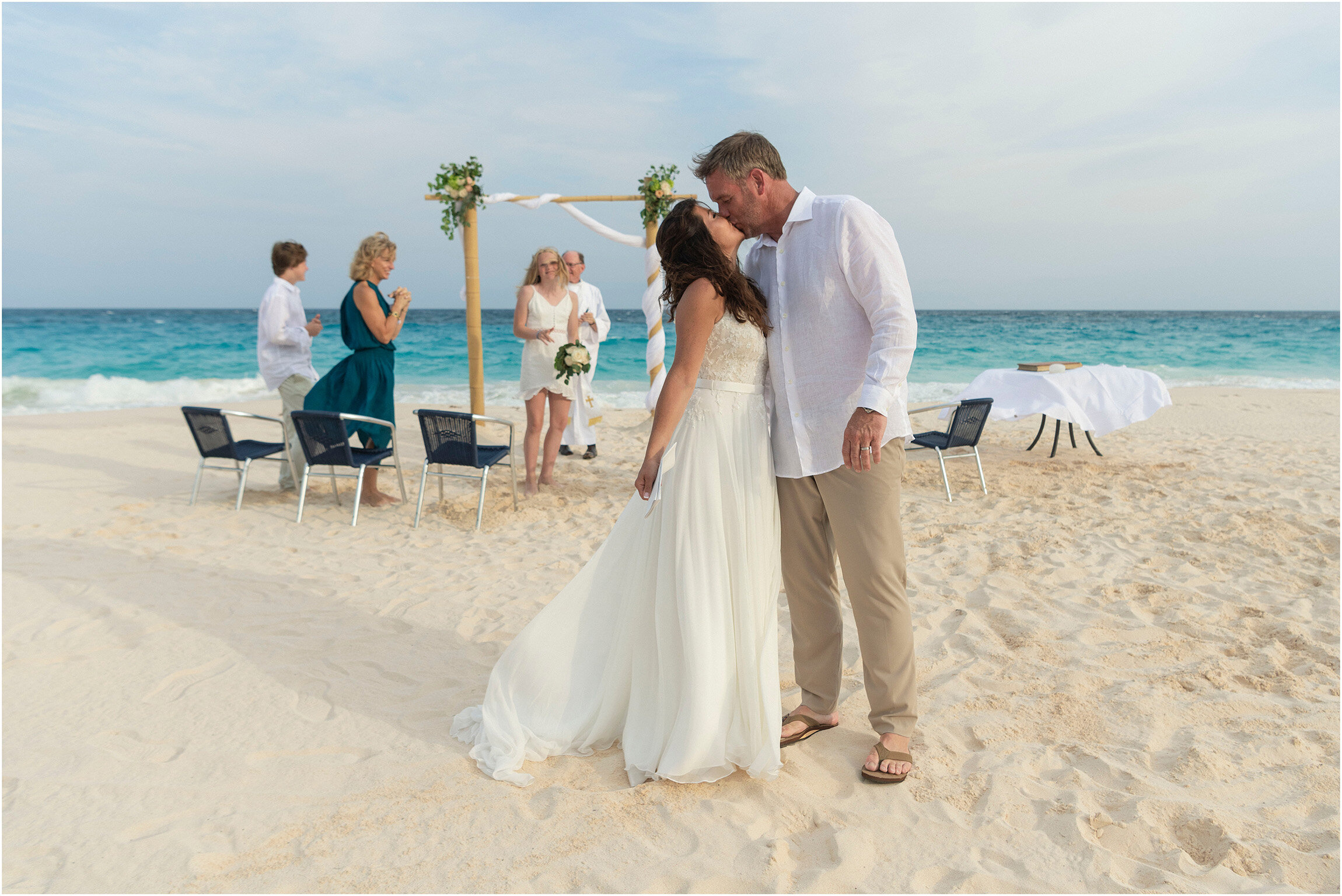 Rosewood Bermuda Wedding Photographer_©FianderFoto_071.jpg