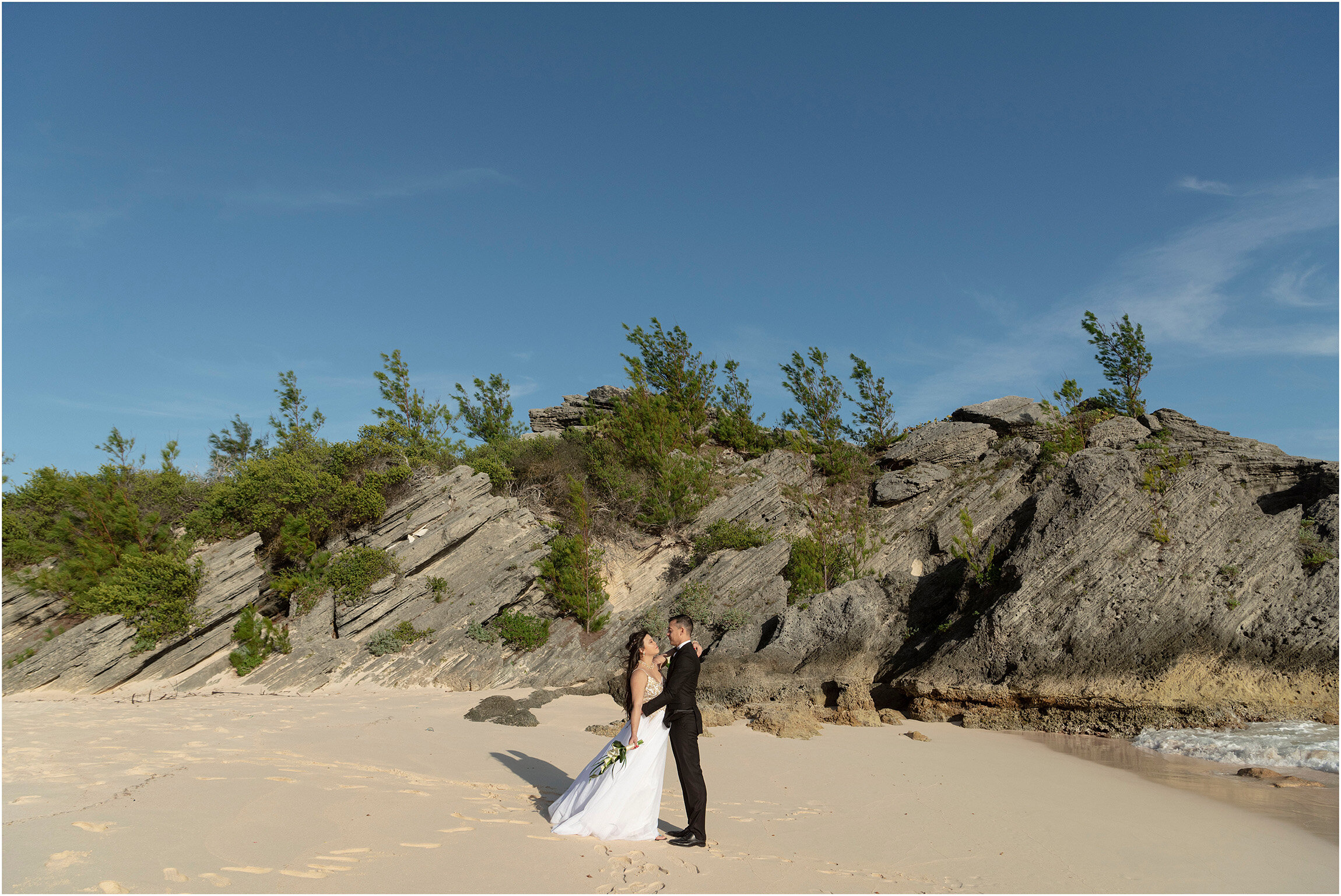 Bermuda Elopement_Jobsons Cove_©FianderFoto_026.jpg