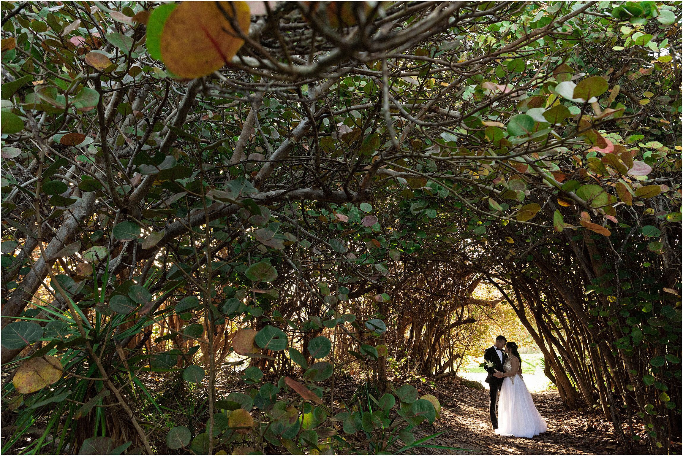 Bermuda Elopement_Jobsons Cove_©FianderFoto_021.jpg