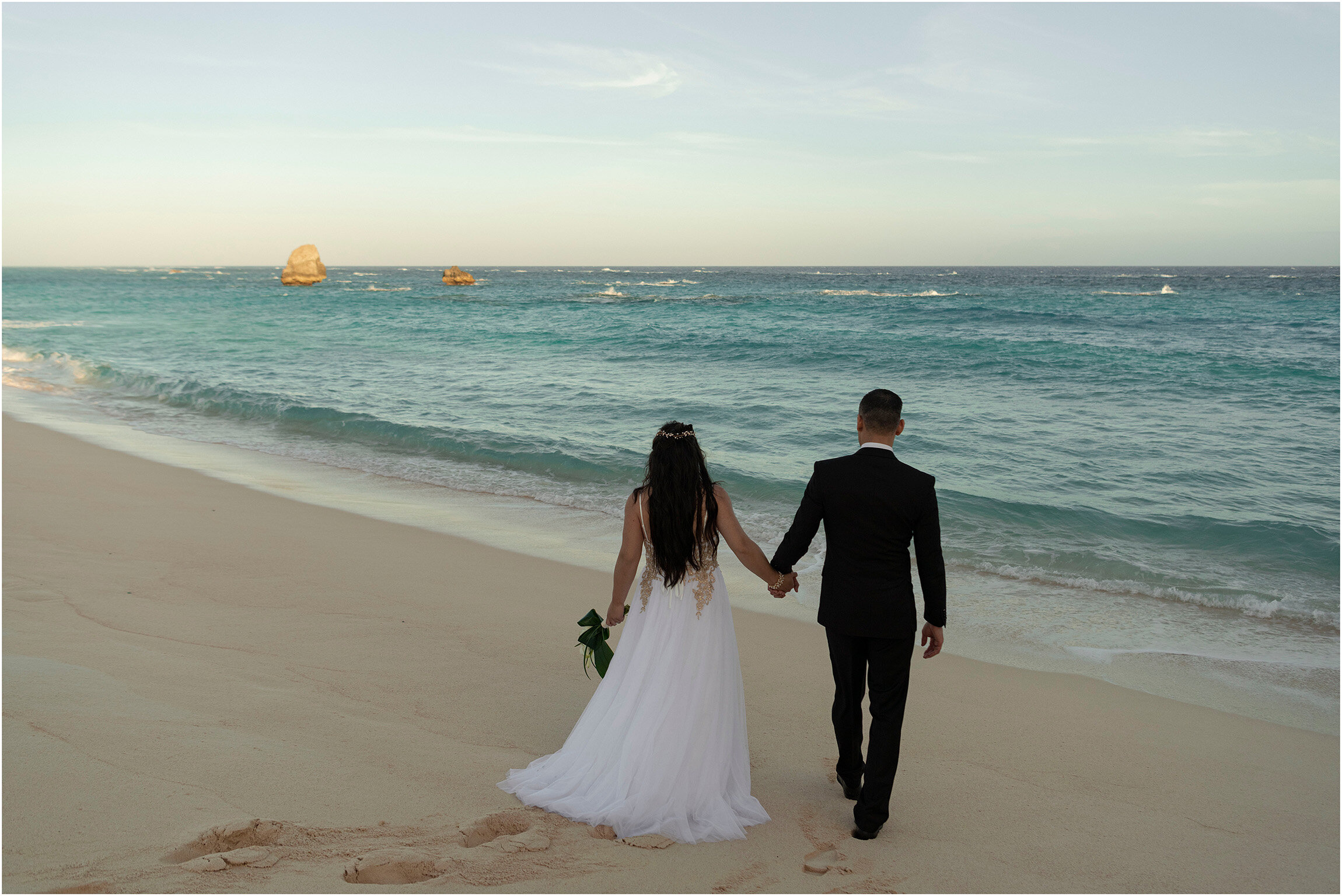 Bermuda Elopement_Jobsons Cove_©FianderFoto_044.jpg