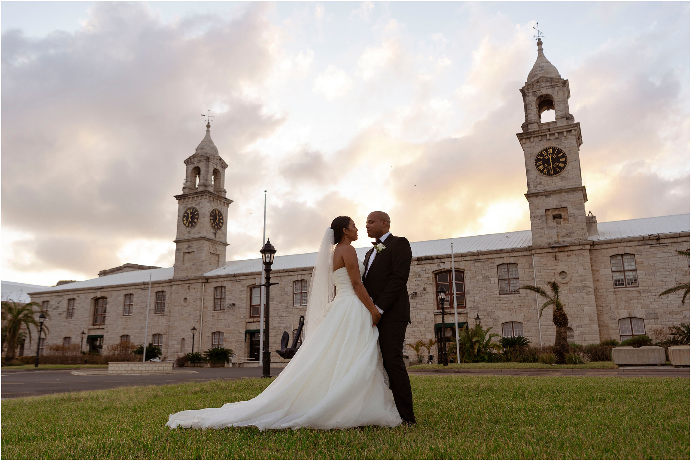Bermuda Wedding Dockyard_Photographer_Elenae_Jason_064.jpg