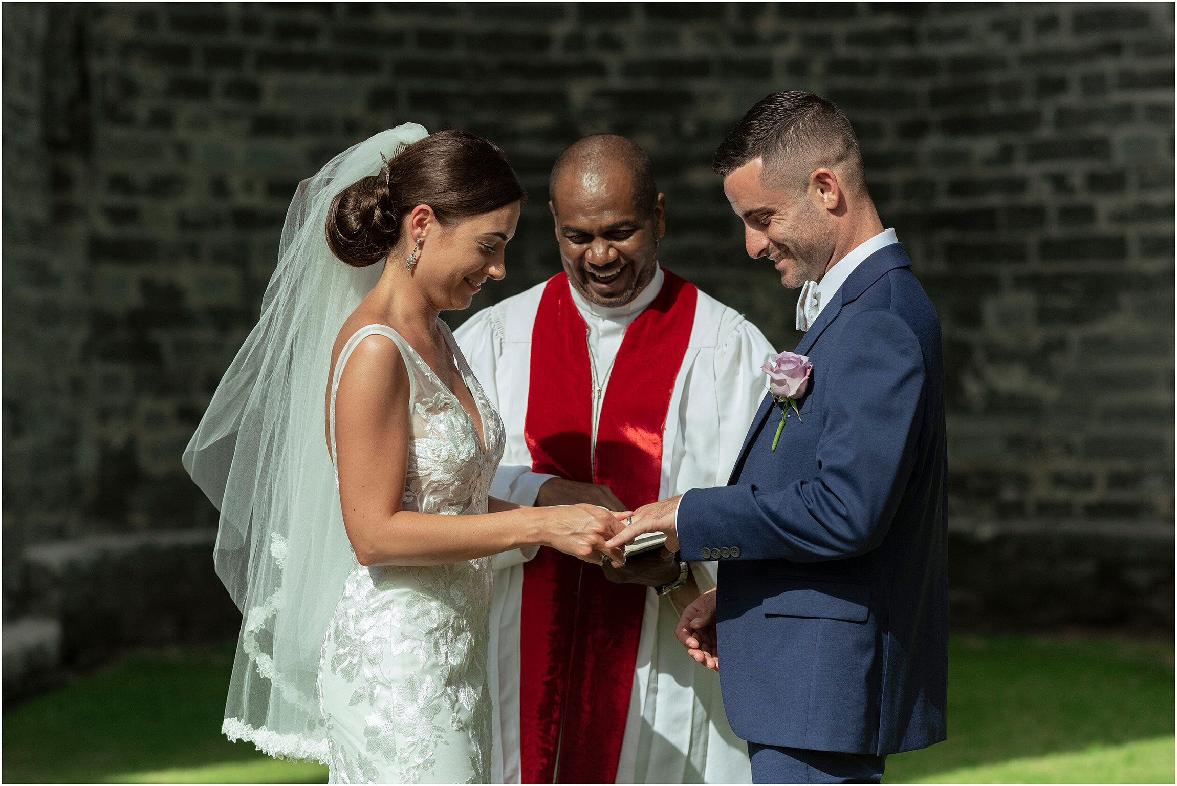 Bermuda Wedding Photographer_Grotto Bay Resort_C and S_©FianderFoto_020.jpg