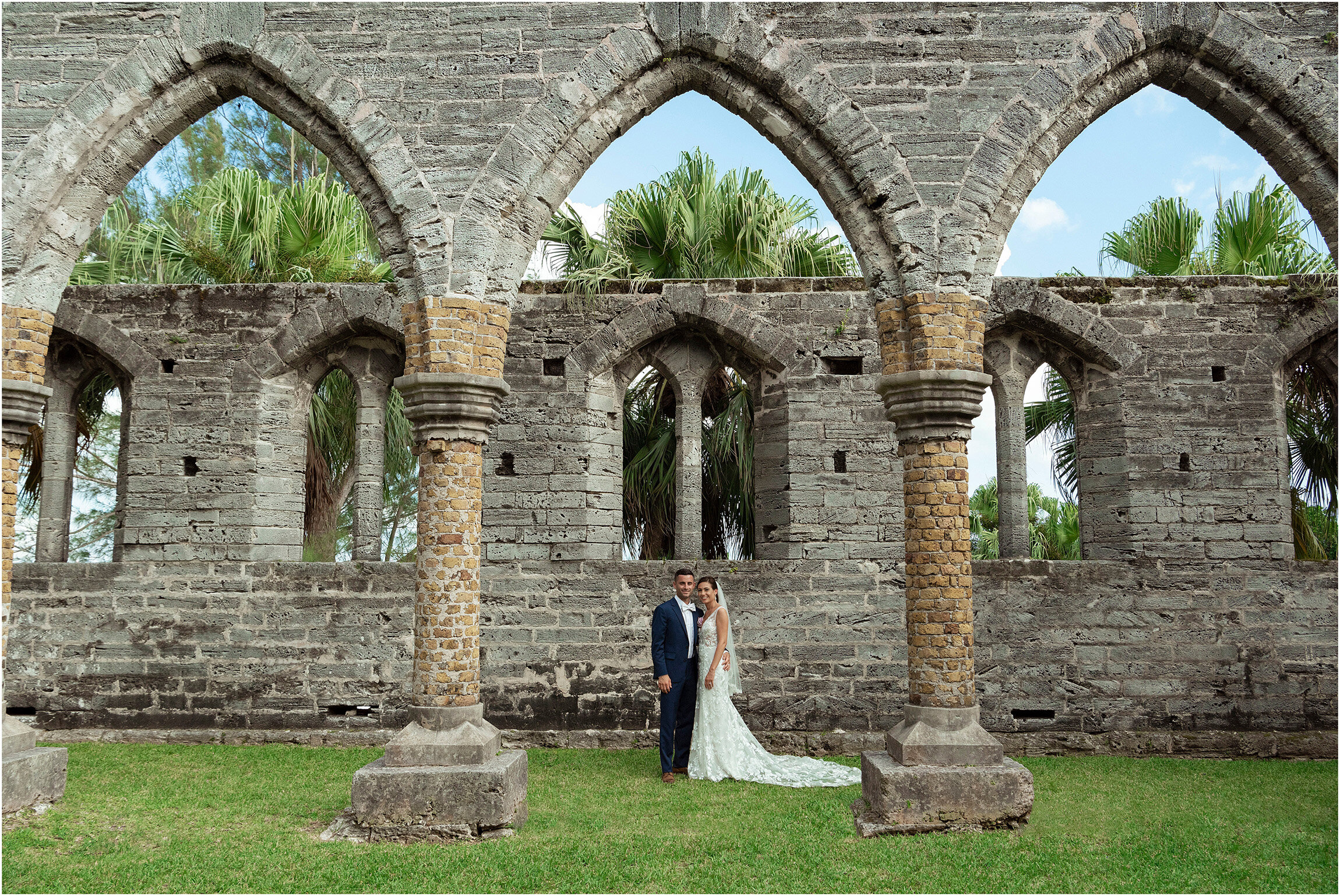 Bermuda Wedding Photographer_Grotto Bay Resort_C and S_©FianderFoto_034.jpg