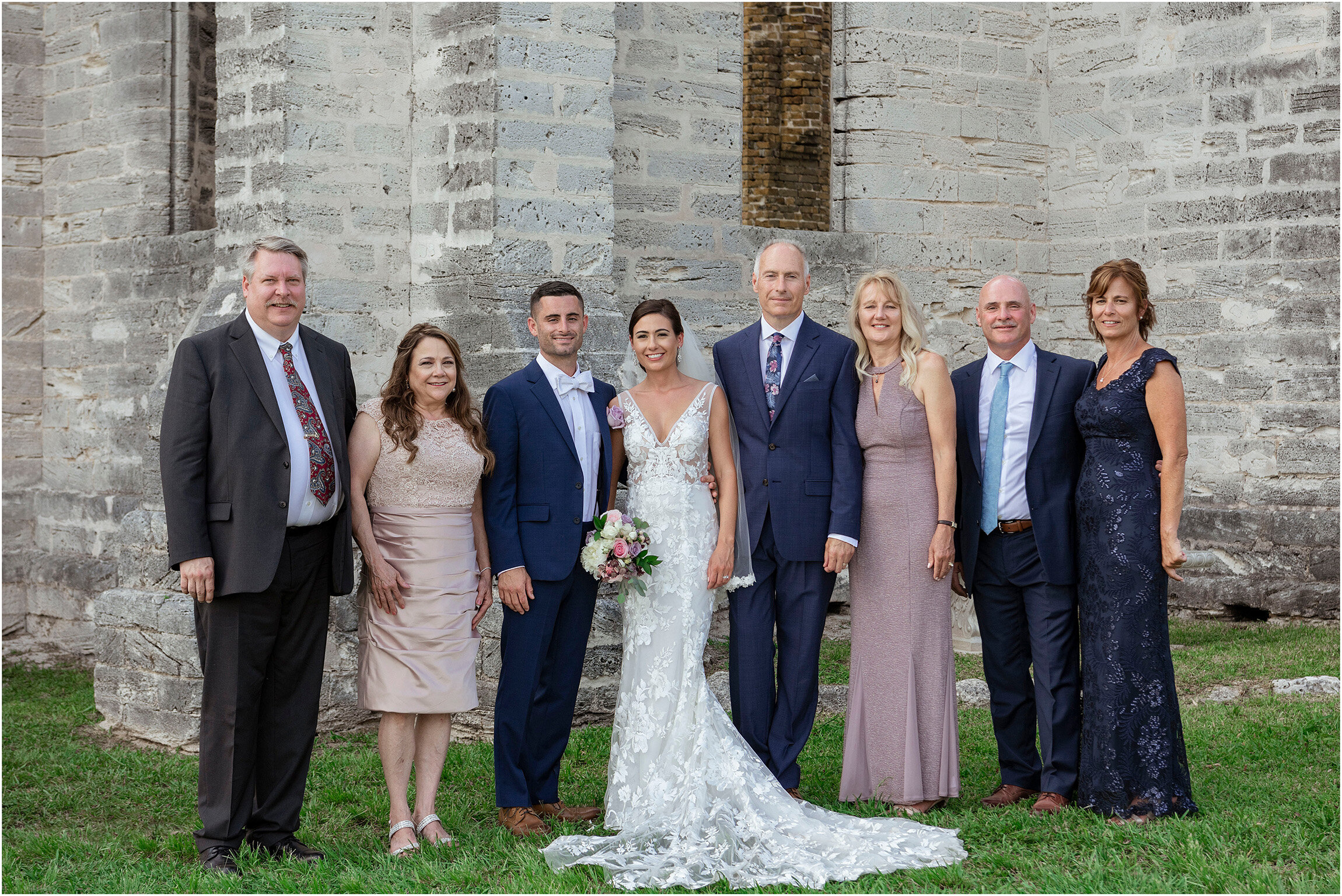 Bermuda Wedding Photographer_Grotto Bay Resort_C and S_©FianderFoto_027.jpg