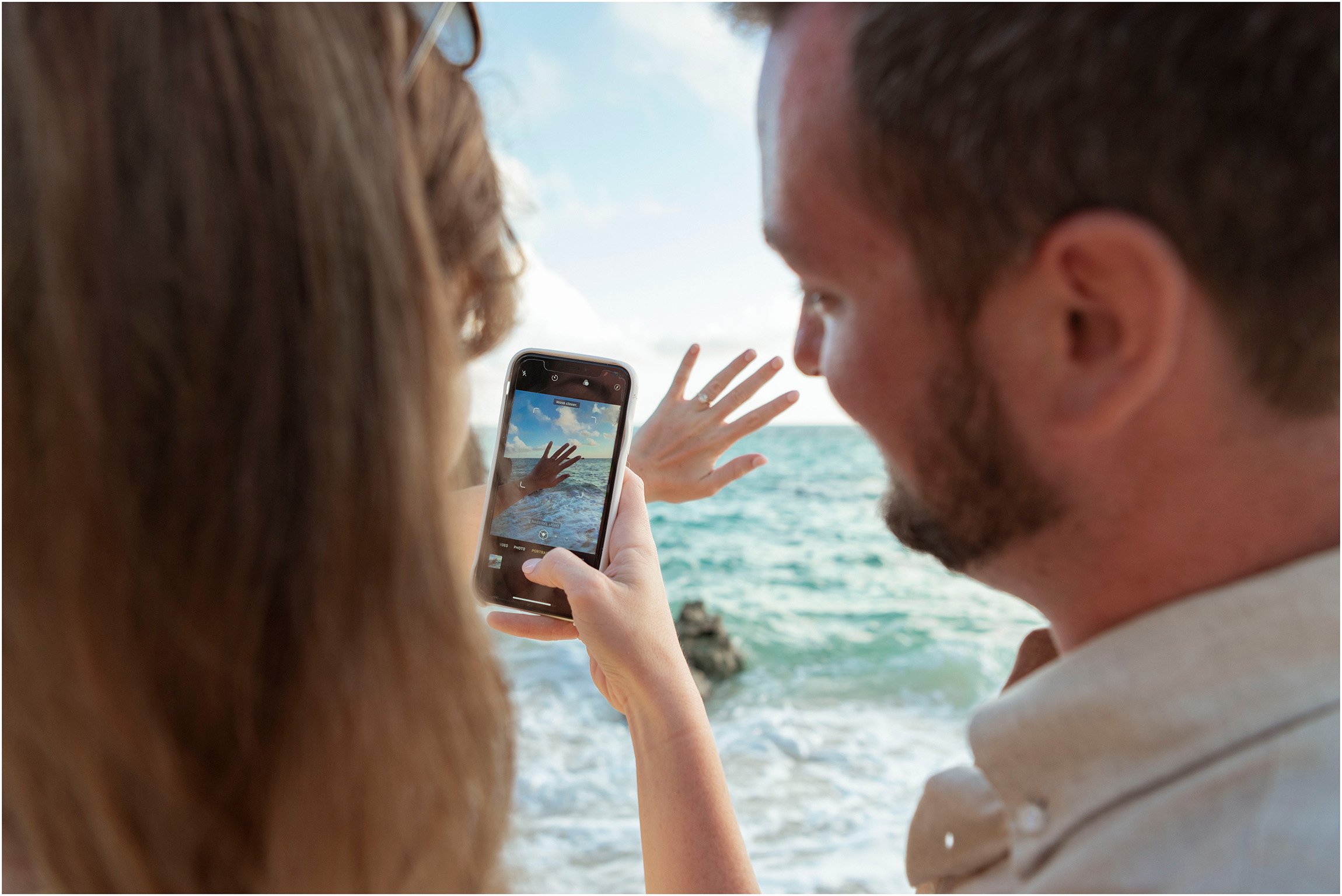 Bermuda Proposal Photographer_Church Bay Beach_©FianderFoto_015.jpg