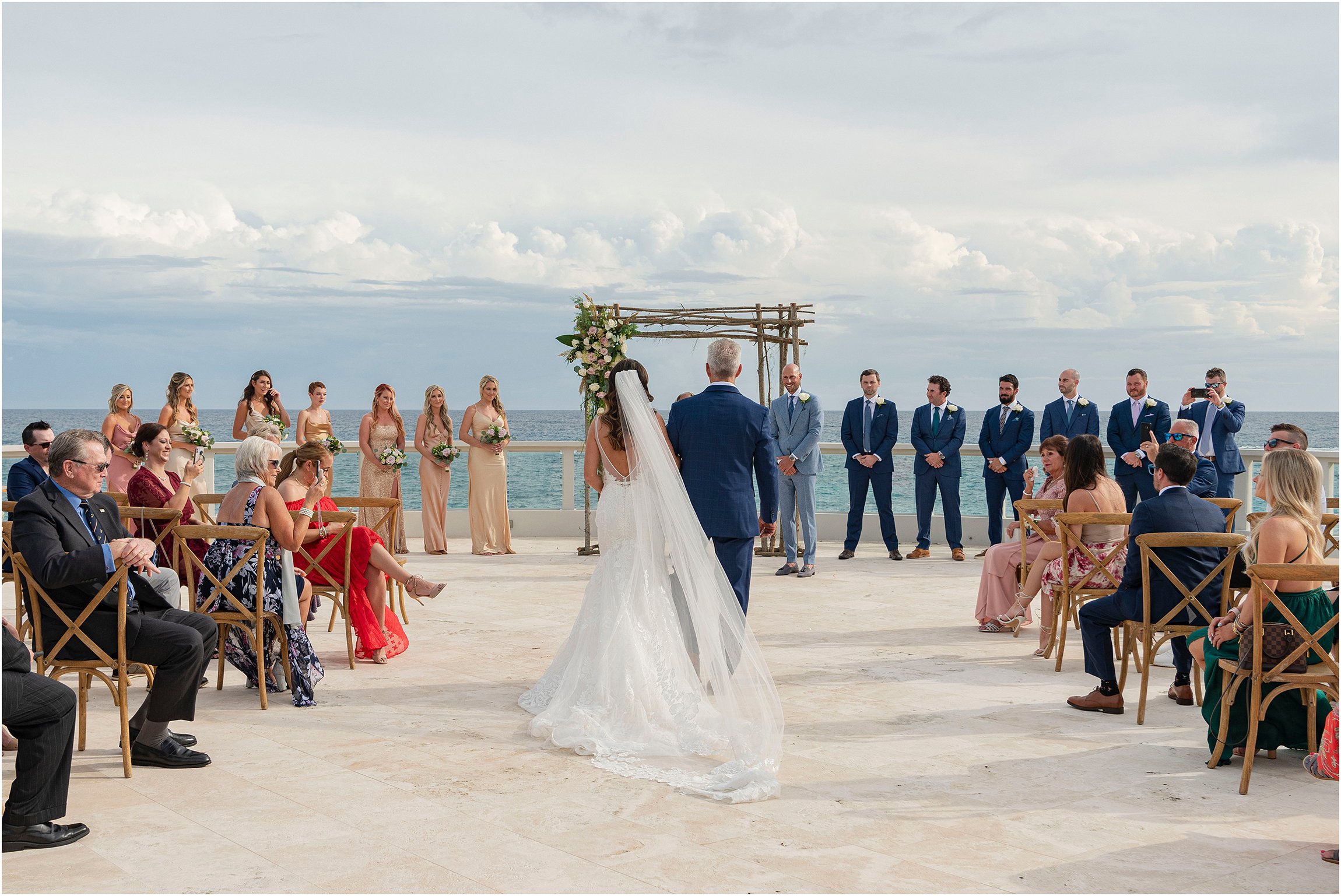 The Loren Bermuda Wedding Photographer_©FianderFoto_CM_073.jpg