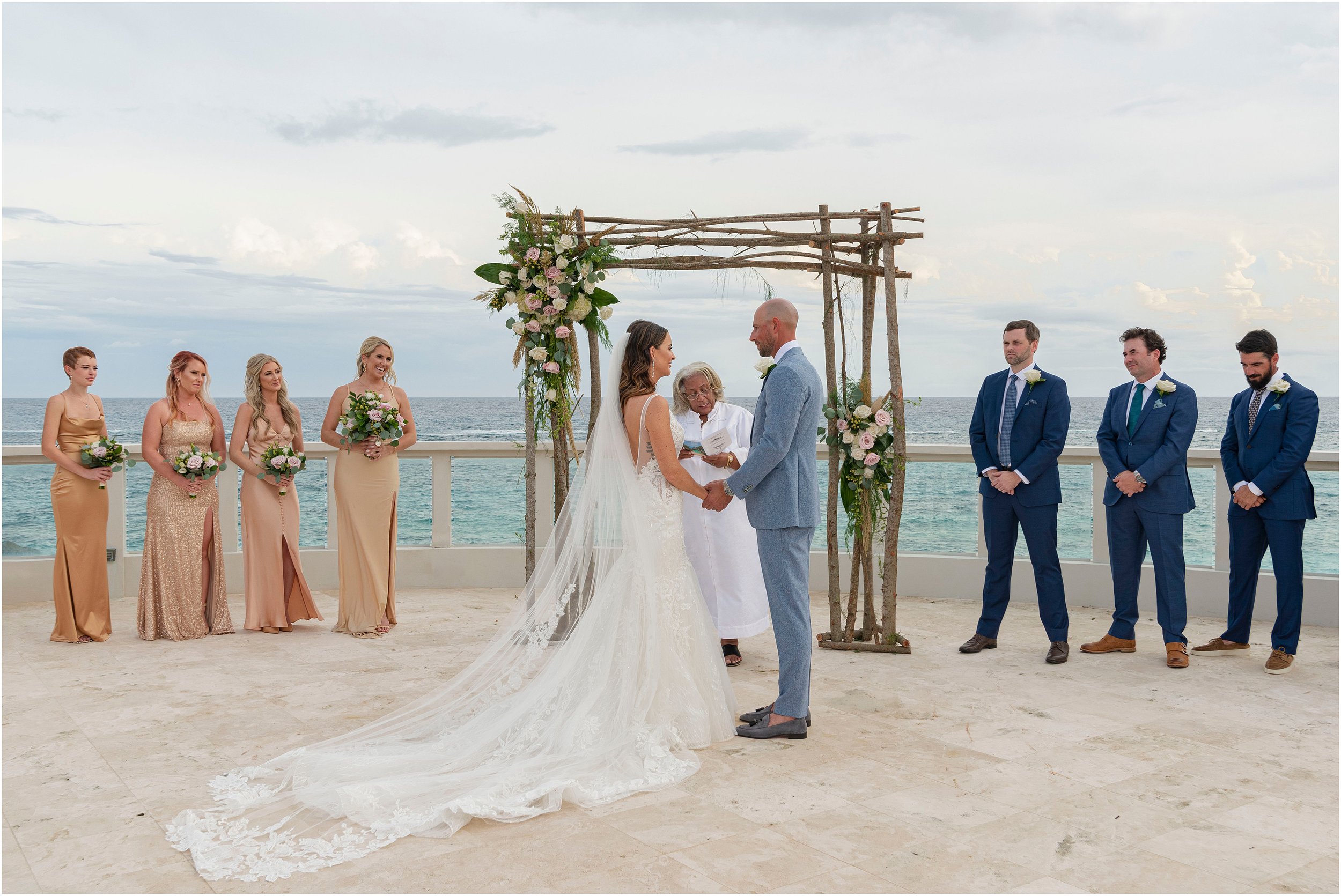 The Loren Bermuda Wedding Photographer_©FianderFoto_CM_081.jpg