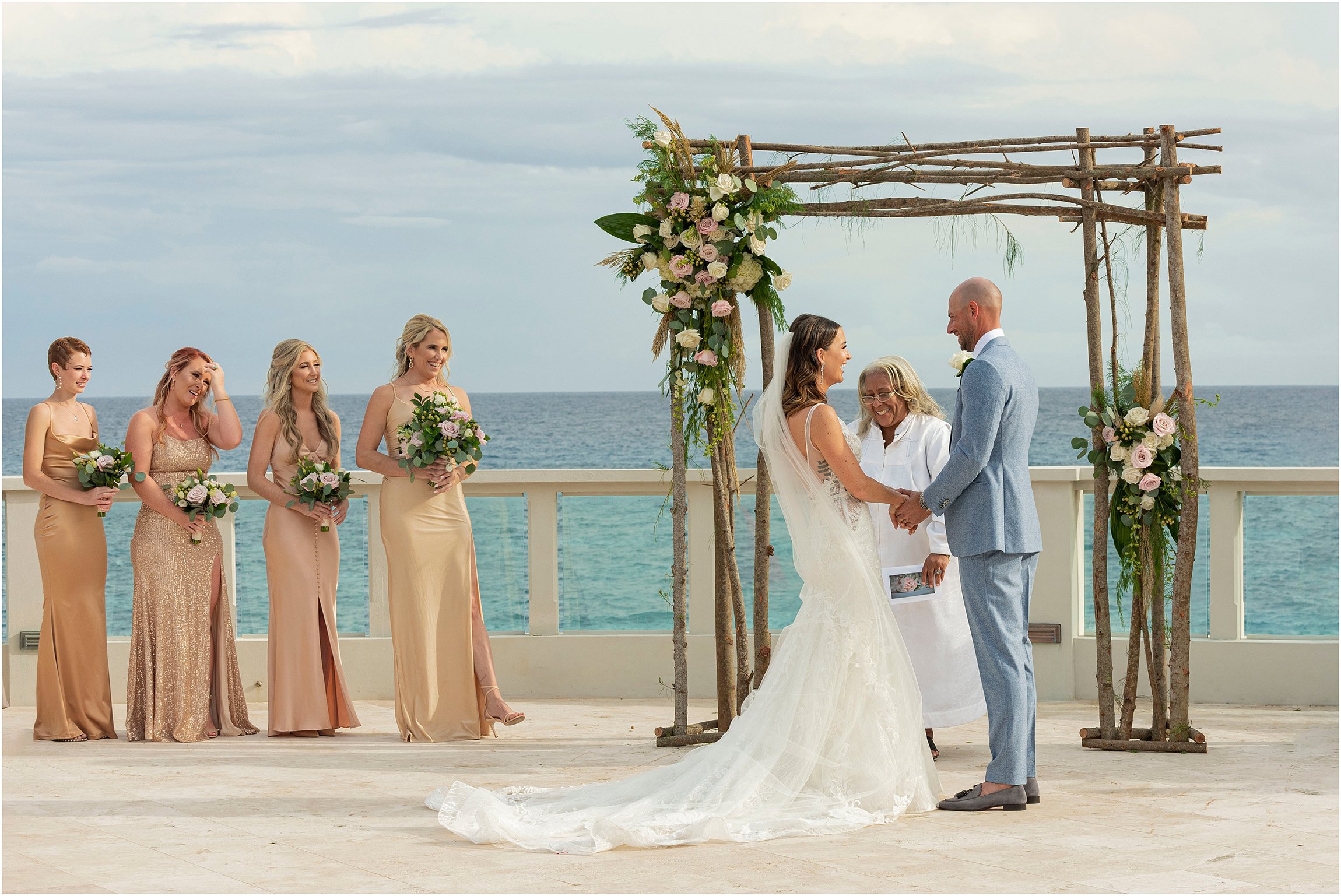 The Loren Bermuda Wedding Photographer_©FianderFoto_CM_086.jpg