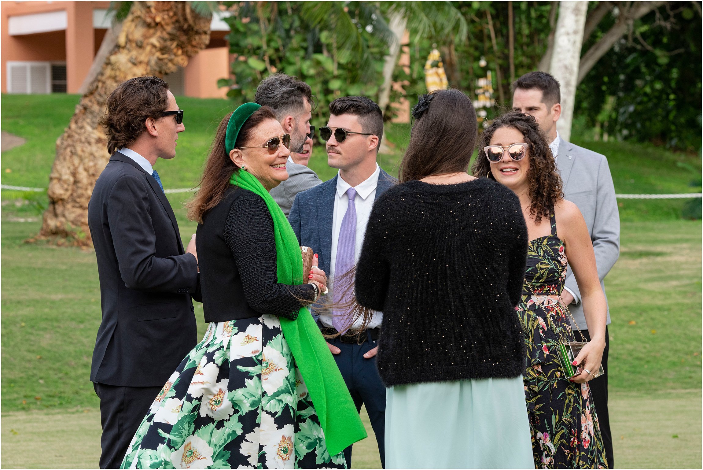 Coral Beach Bermuda Wedding_©FianderFoto_061.jpg