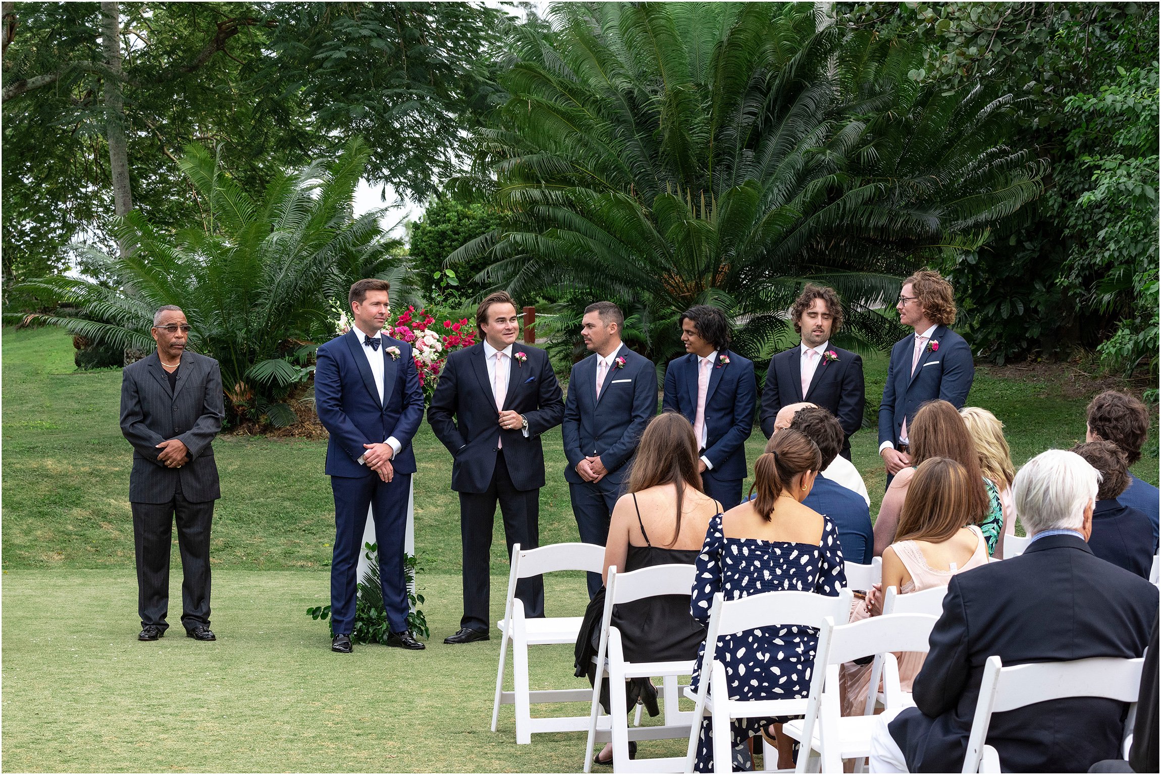 Coral Beach Bermuda Wedding_©FianderFoto_067.jpg