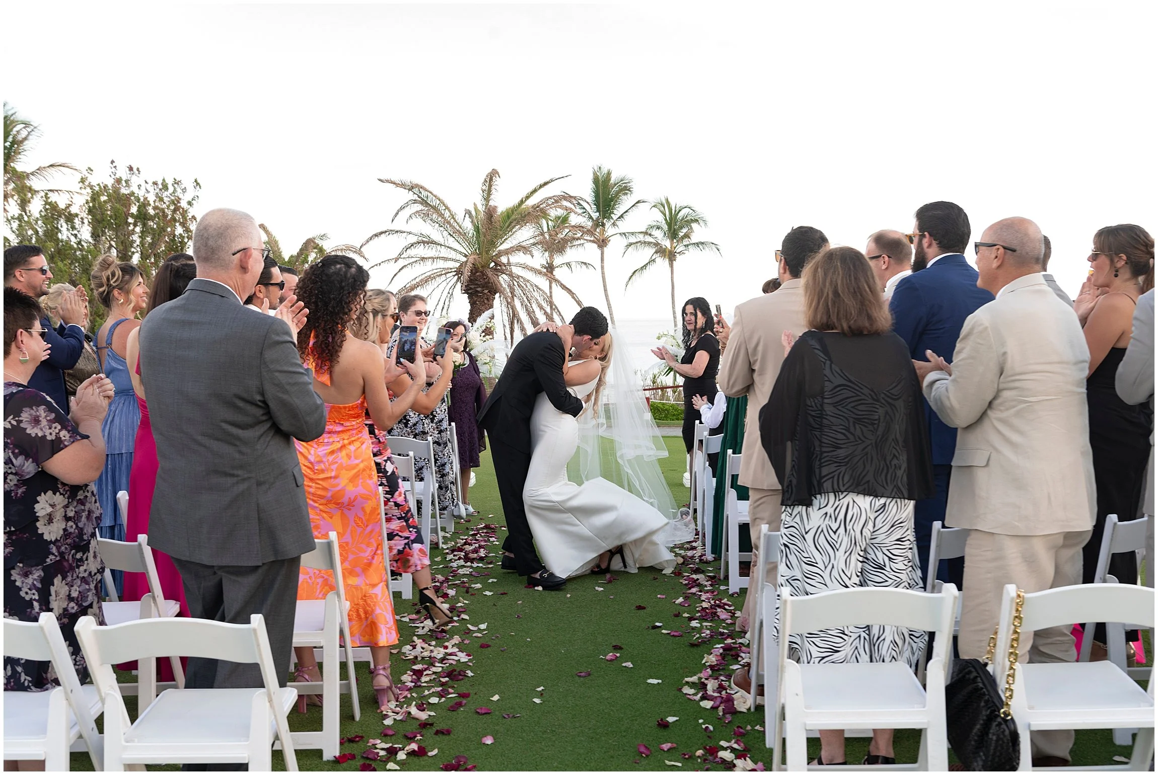 Coral Beach Club Bermuda_Wedding Photographer_©Fiander Foto_104.jpg