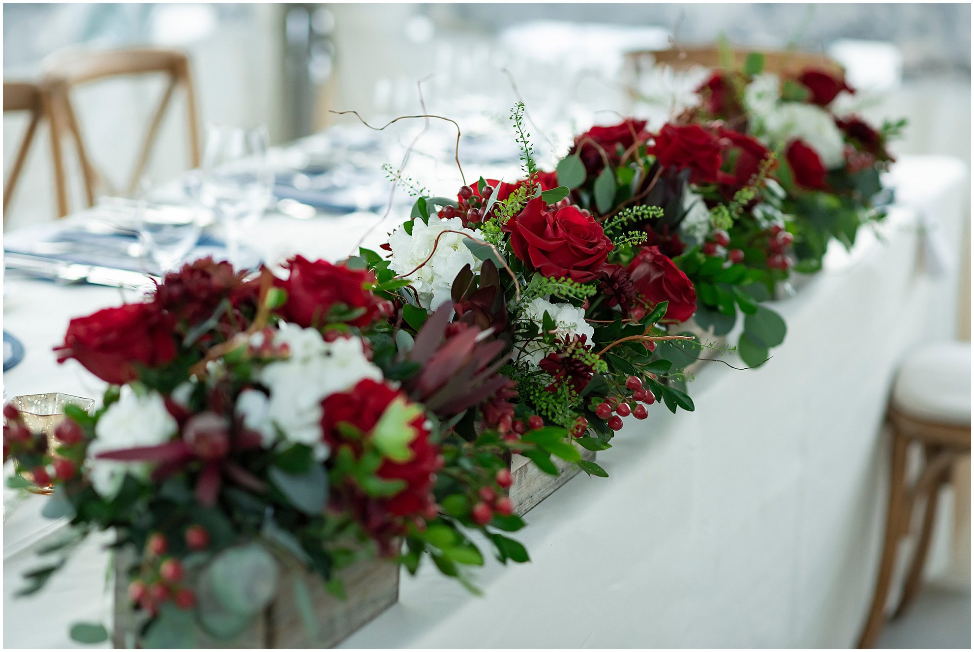 Tom Moore's Tavern Bermuda Wedding Reception_©FianderFoto_016.jpg