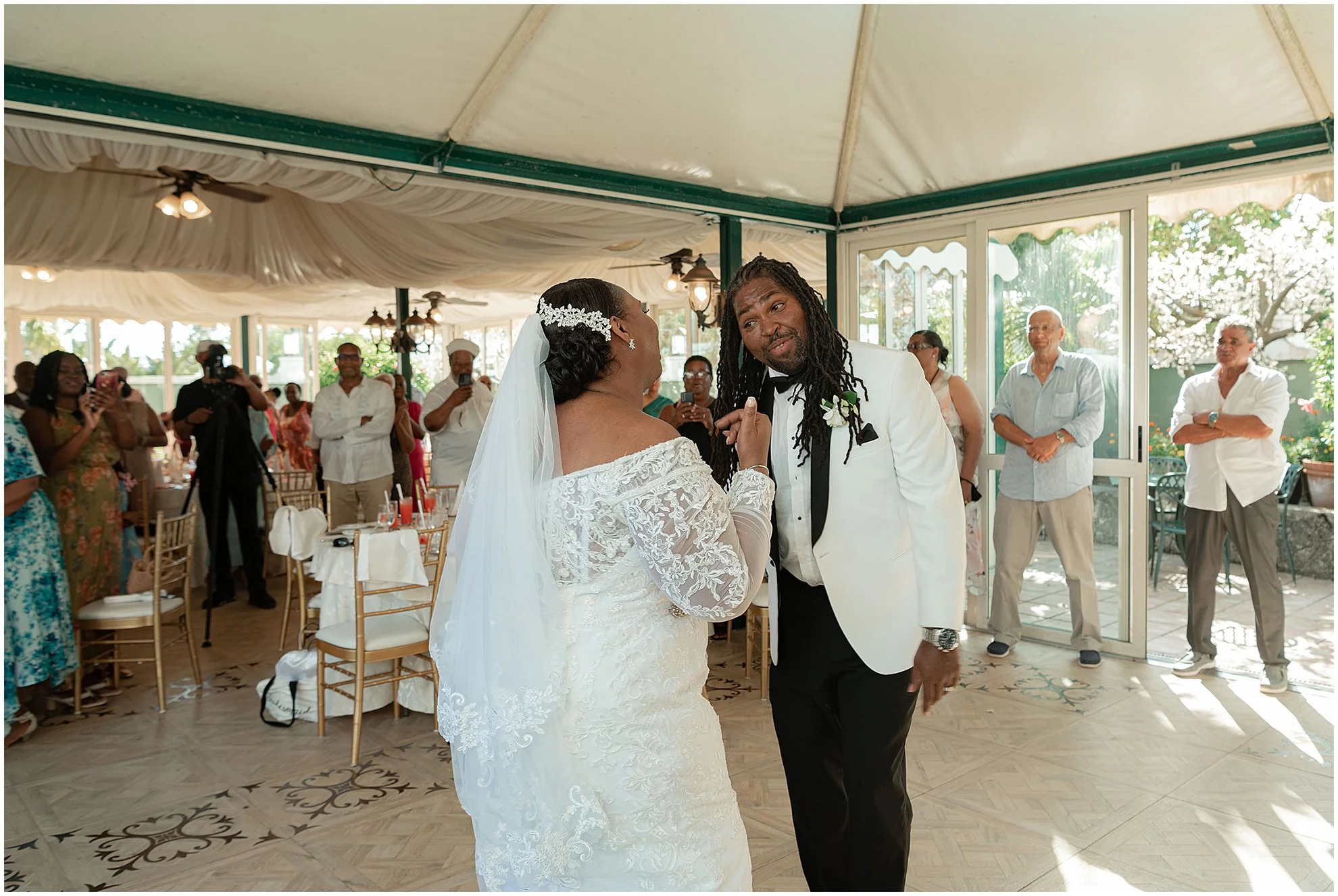 Fourways Restaurant & Inn Bermuda_Wedding_©Fiander Foto_042.jpg