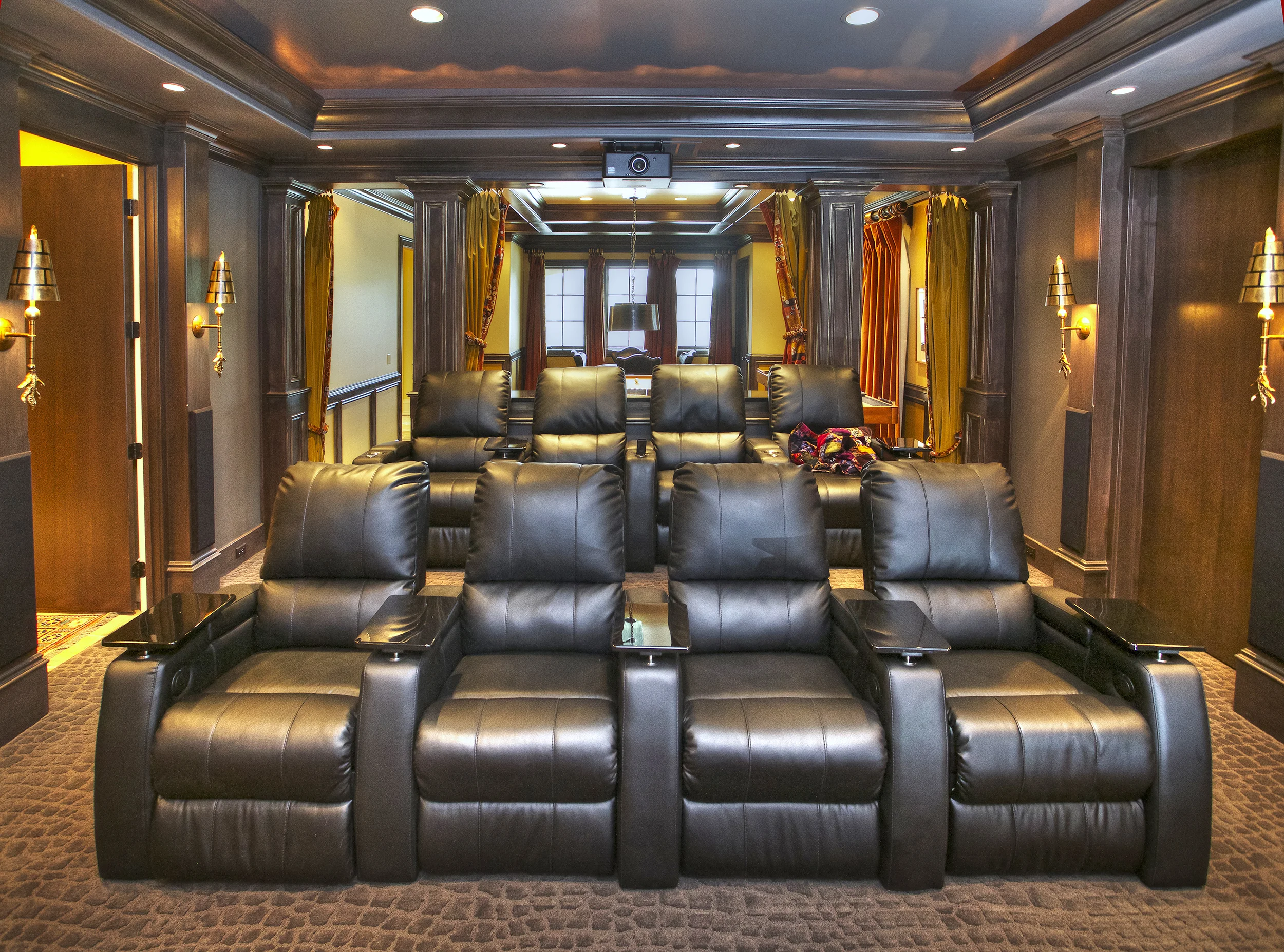 Reidel Theater 1 1_tonemapped.jpg