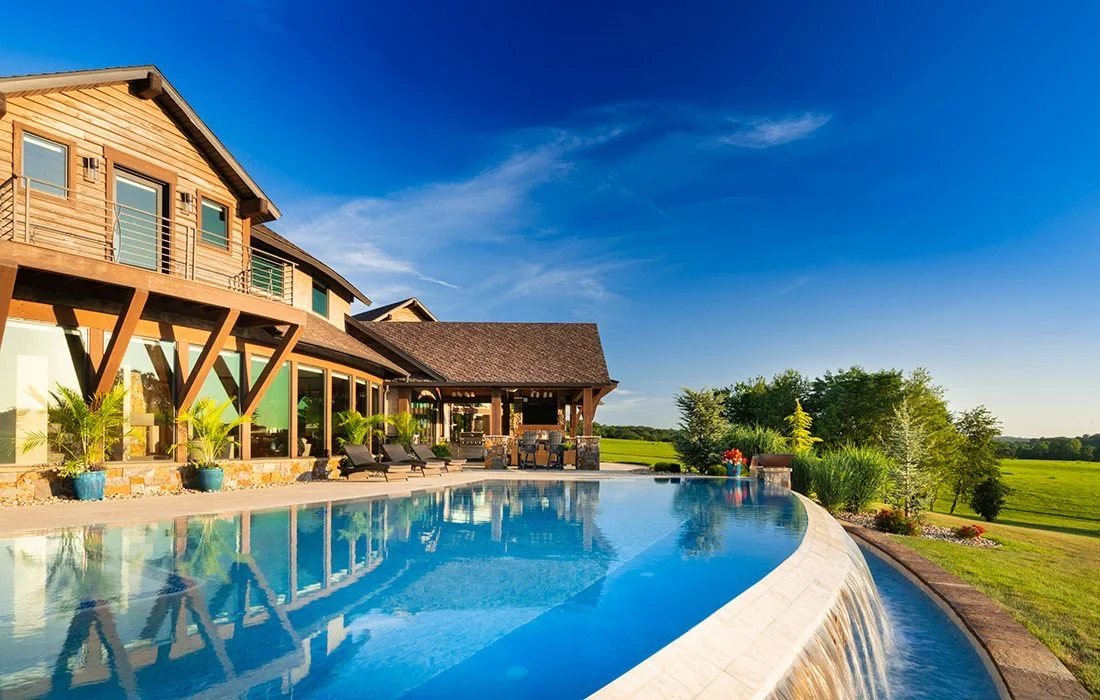 HOY_2019_Modern-Timber_Infinity-Pool_By-Jeremy-.original.jpg
